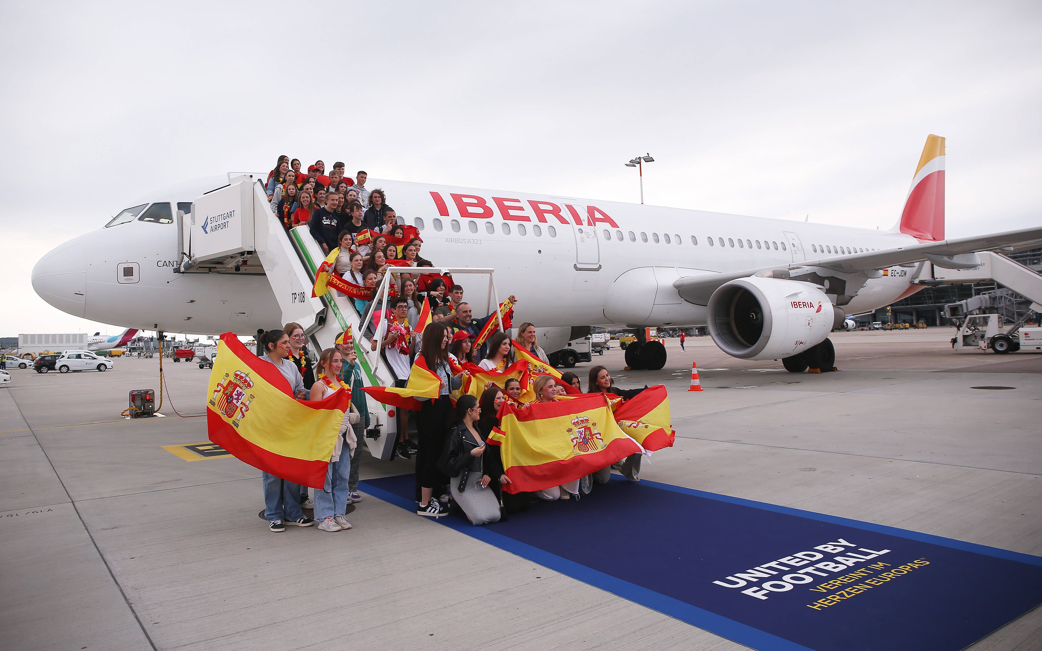 Kurzstrecken-Skandal: Spanier fliegen 190 Kilometer zum EM-Halbfinale!