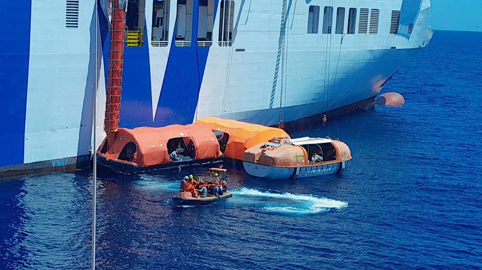 Auf der Fähre „Tenacia“ brach auf halber Strecke zwischen&nbsp;Valencia und Mallorca ein Feuer in einem Technikraum aus.