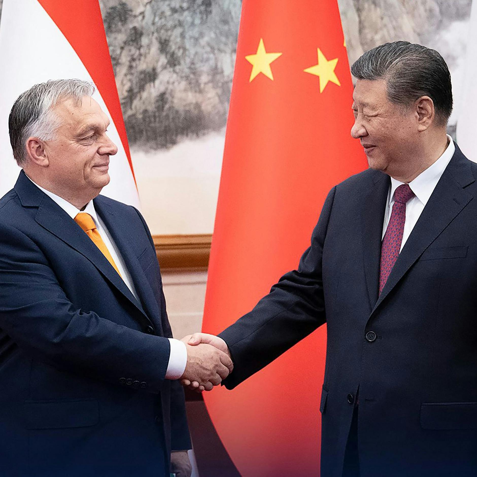 Image - Viktor Orbán: Ungarns Regierungschef in Peking eingetroffen