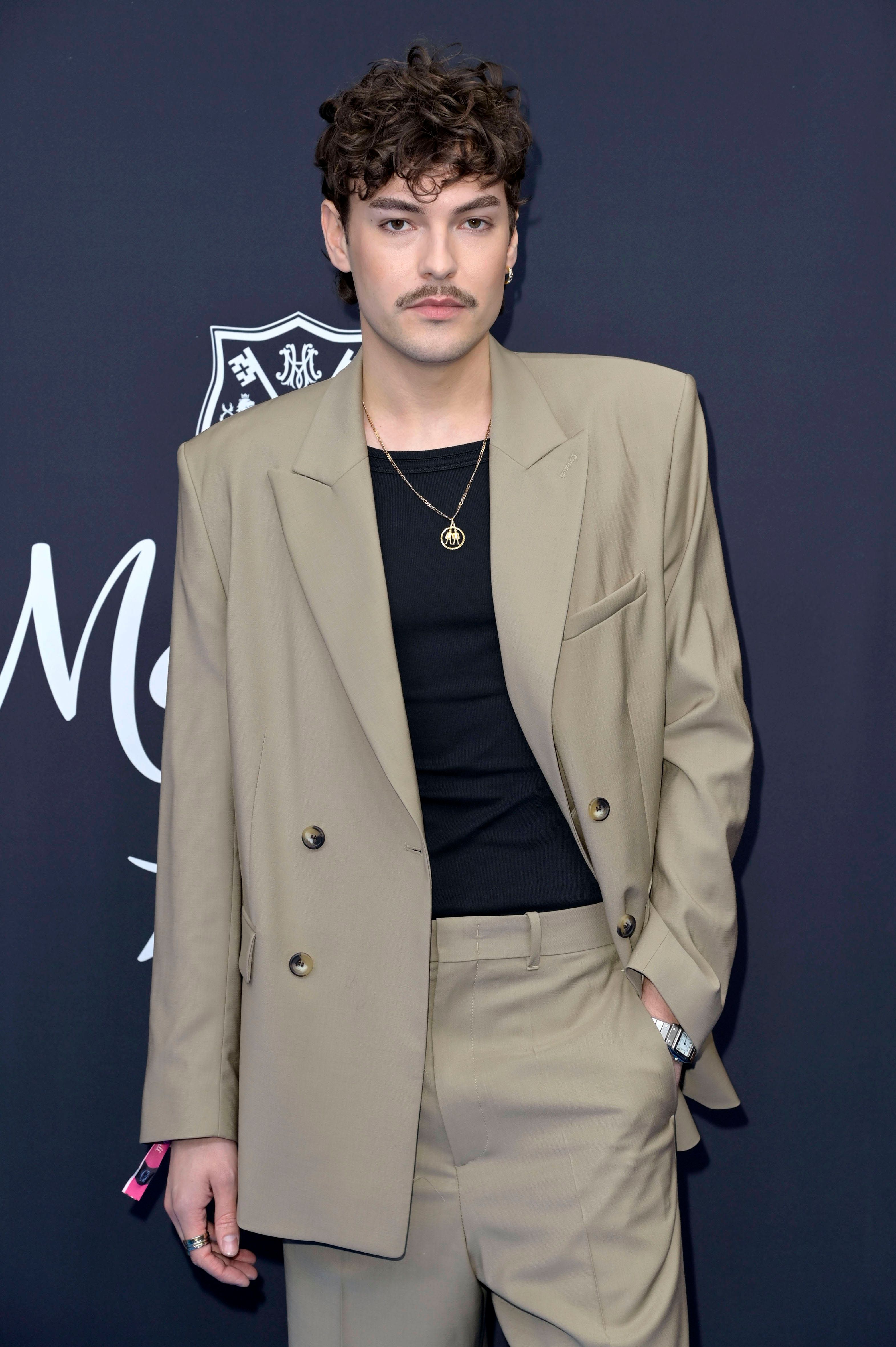 VIDEO: „Maxton Hall“-Star Justus Riesner: „Man wird ein bisschen paranoid“