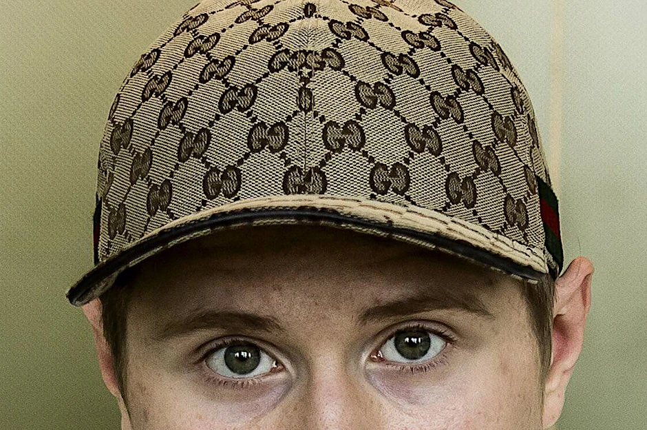 Die Gucci-Cap ist ein Hauptmerkmal des Talahons. Neupreis im Gucci-Onlineshop: 370 Euro aufwärts