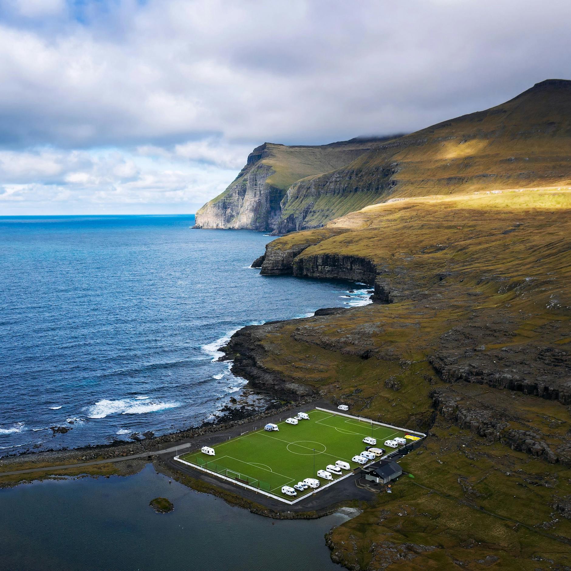 Image - Verzichten Sie auf das EM-Halbfinale! Der Blick über den Tellerrand lohnt sich viel mehr