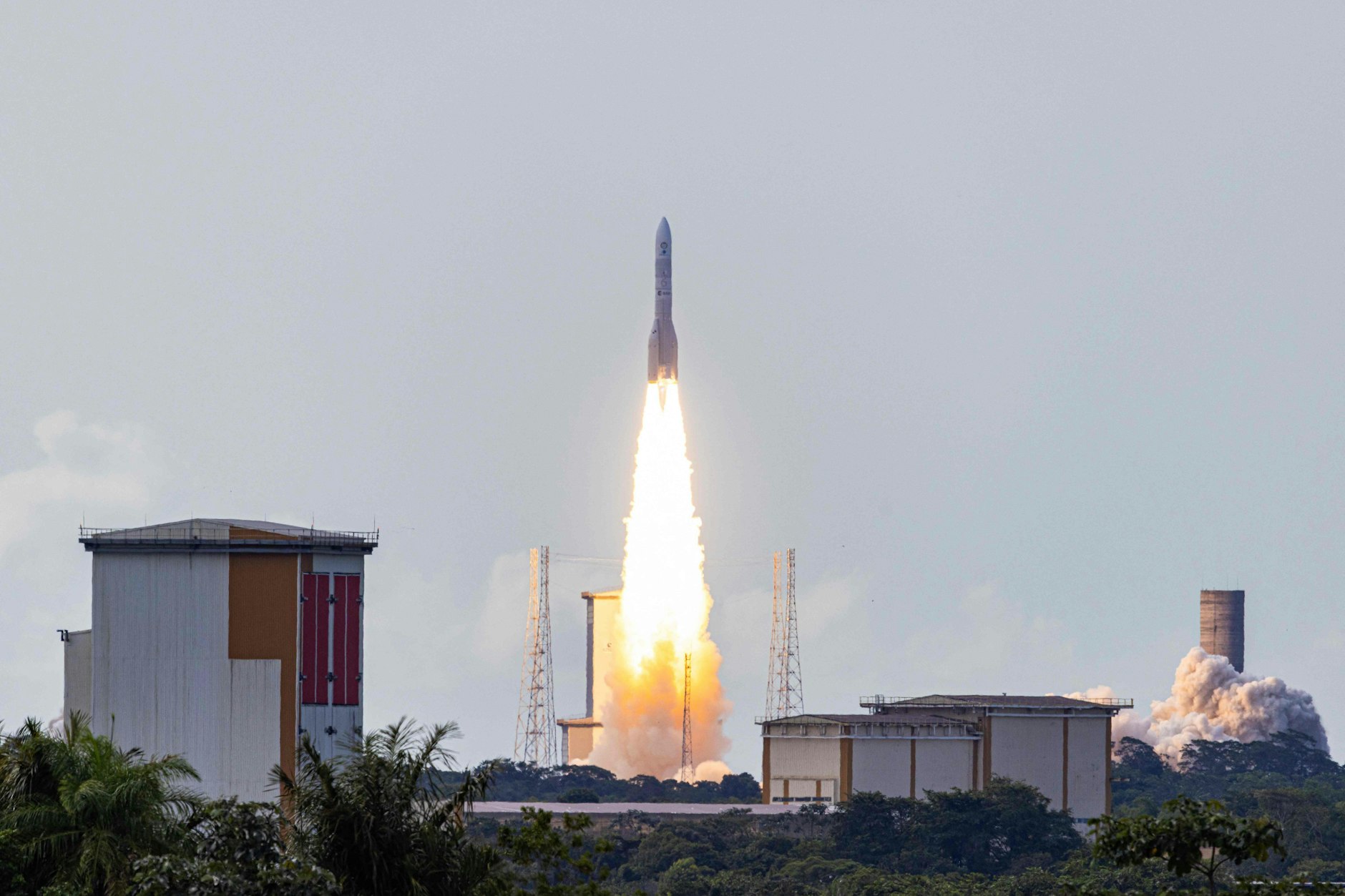 Die Ariane 6 startete vom Weltraumbahnhof in Französisch-Guayana.