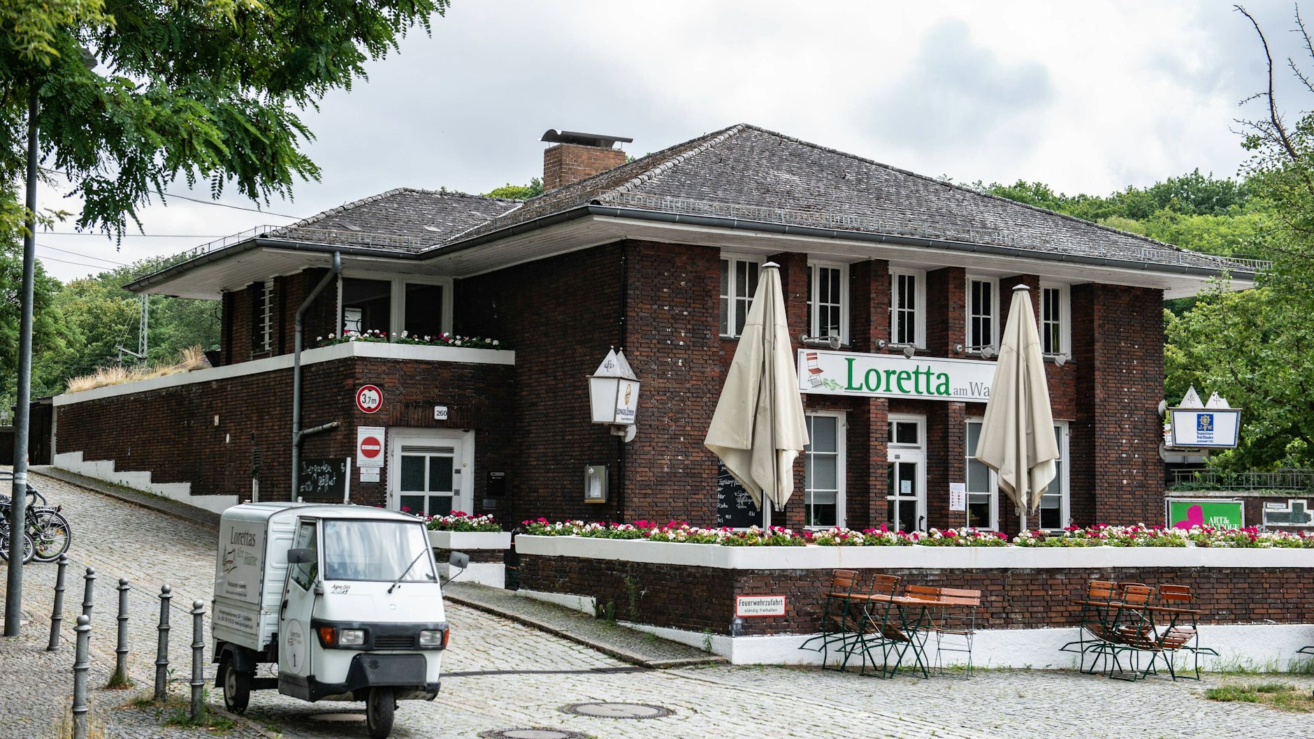 Das Ausflugslokal Loretta am Wannsee öffnet ab August.
