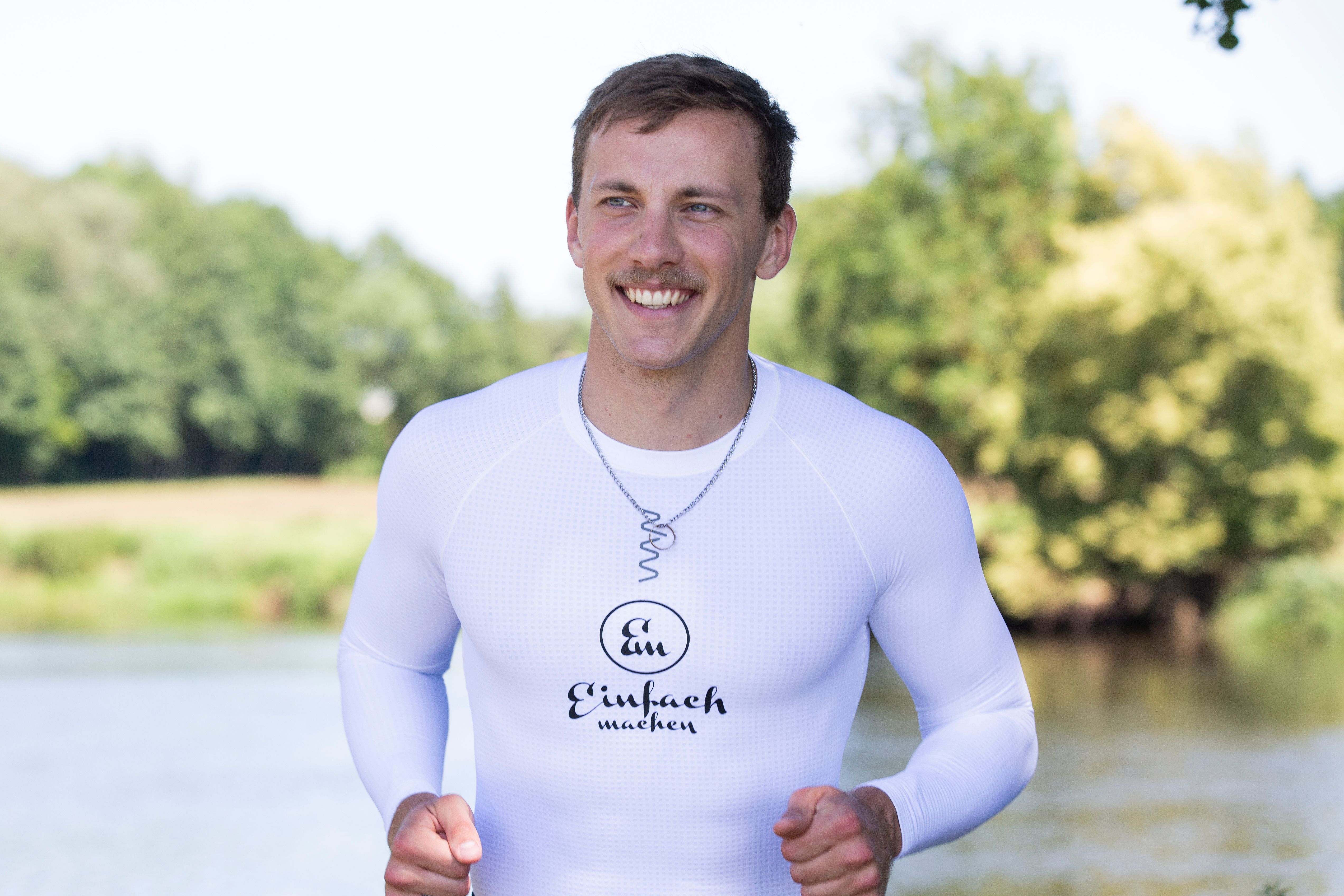 Image - Ist der irre? Nö! Aleksander Lingauer läuft 61 Marathons in 61 Tagen