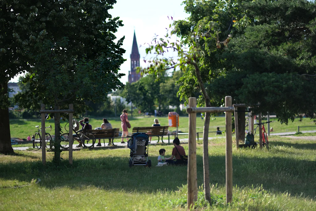 Görlitzer Park'ın etrafındaki saçmalık devam ediyor