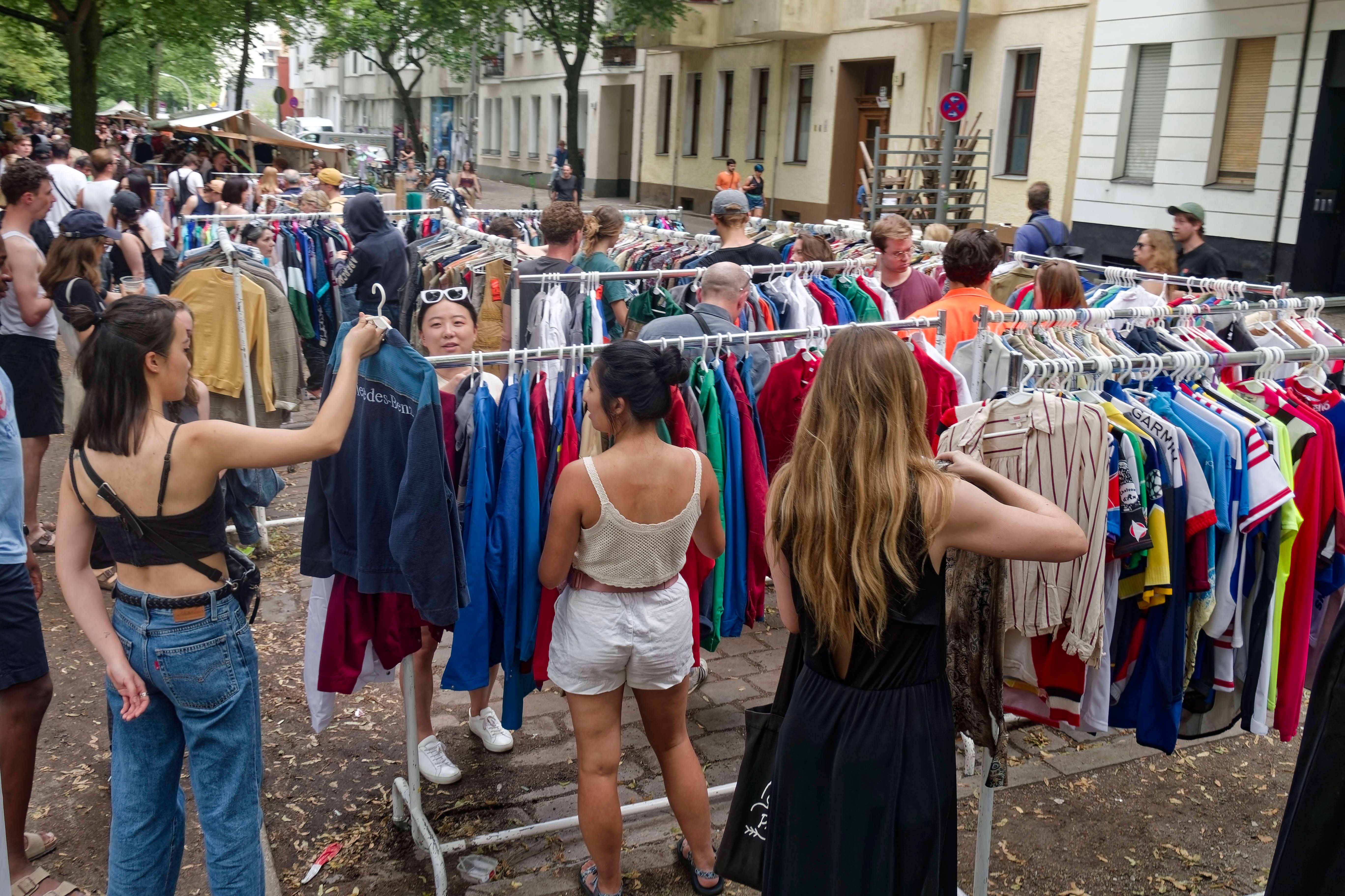 Flohmarkt in Berlin-Friedrichshain: Unverschämte Händler und Wucherpreise