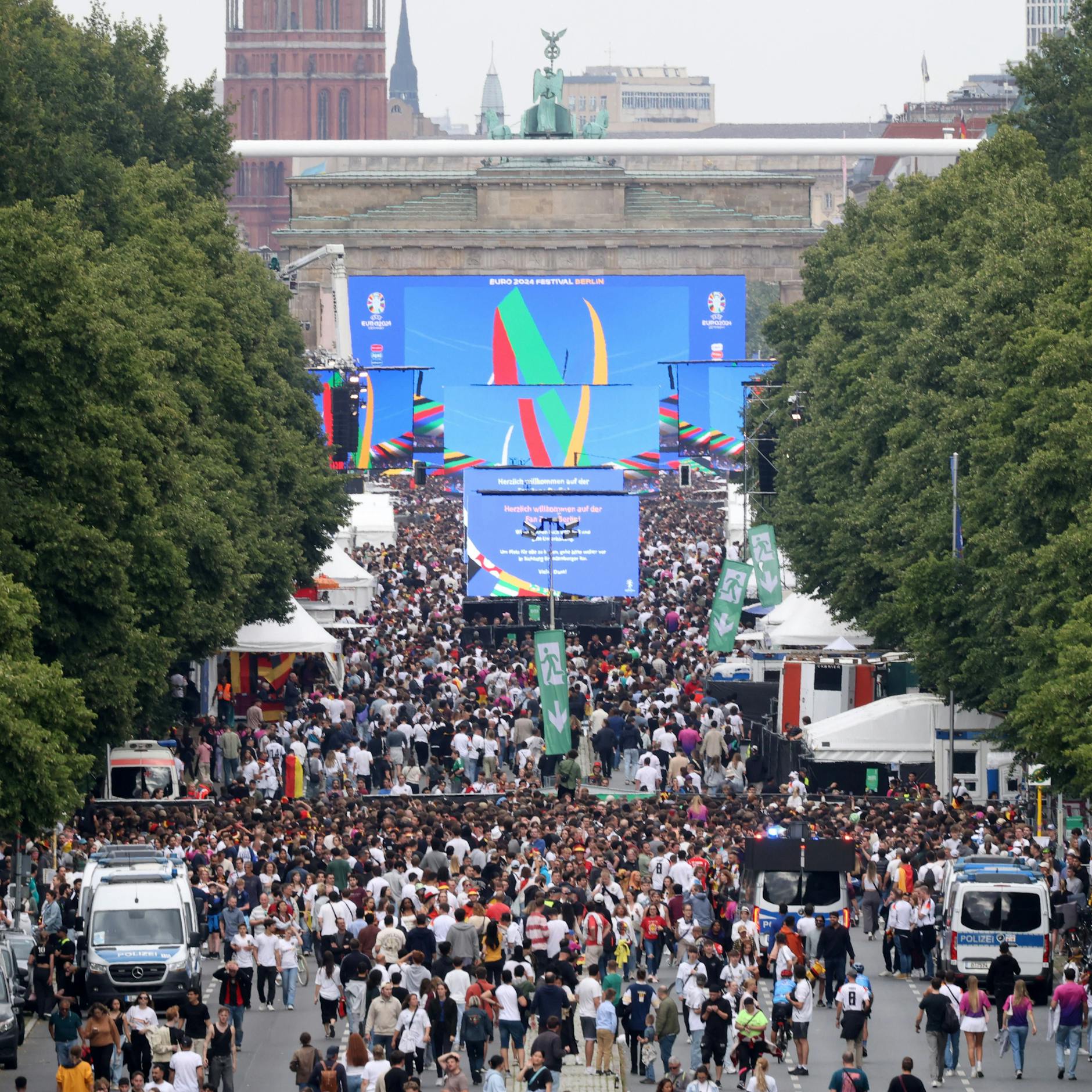 Image - Randale auf Berliner Fanmeile: Polnischer Fußballfan angeklagt