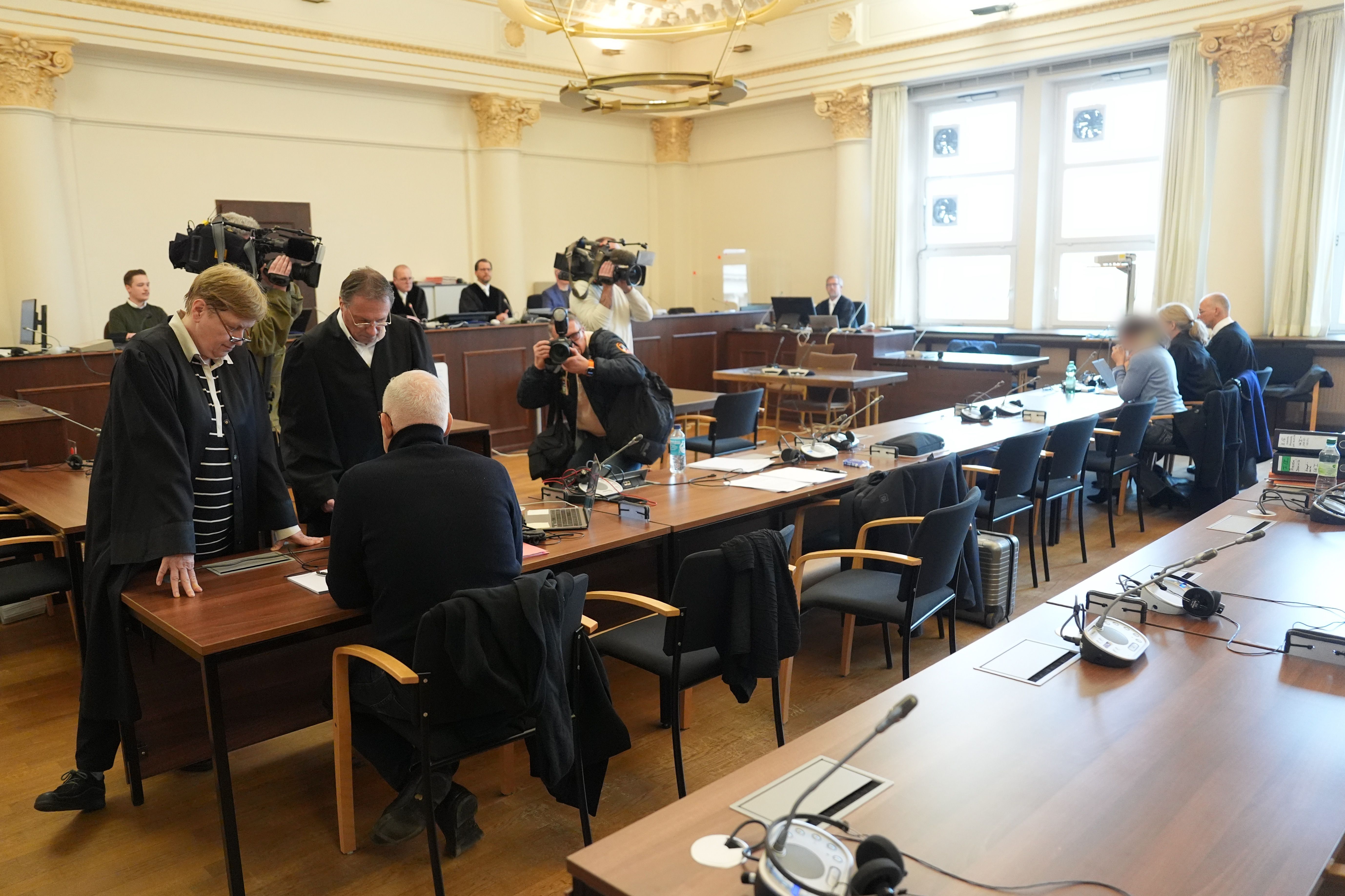 Teenager stirbt nach Vollnarkose beim Zahnarzt – Urteil gefallen!