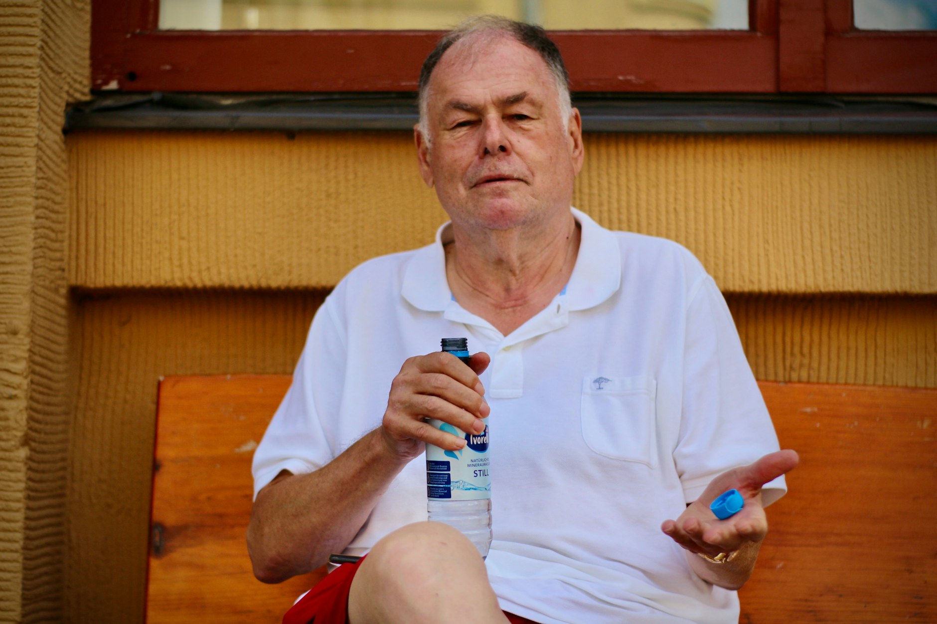 Wolfram Müller (70) aus Pankow: „Die neuen Flaschendeckel sind Blödsinn“