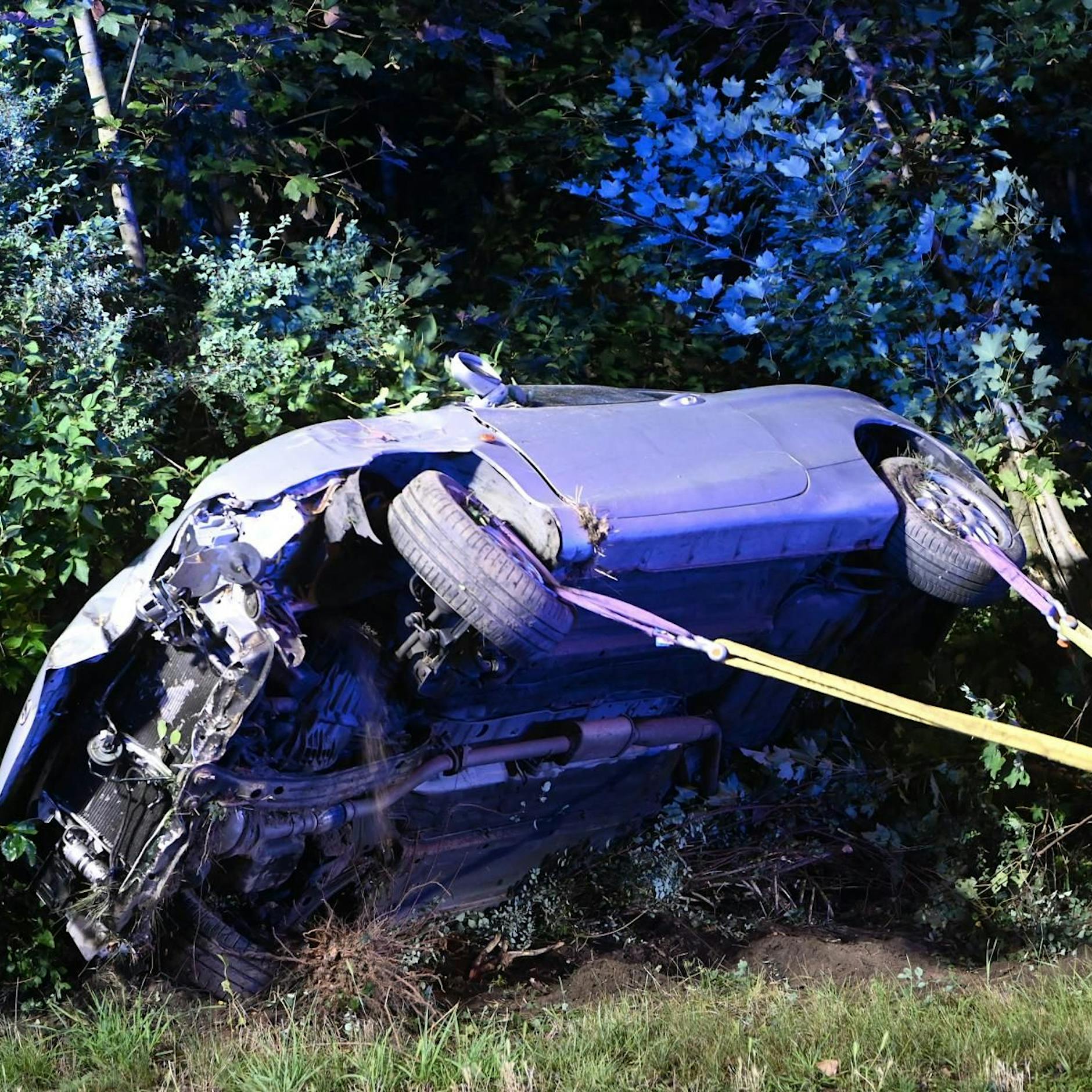 Rumms-Nacht in Marzahn und Neukölln: Polizeieinsätze nach Unfällen!