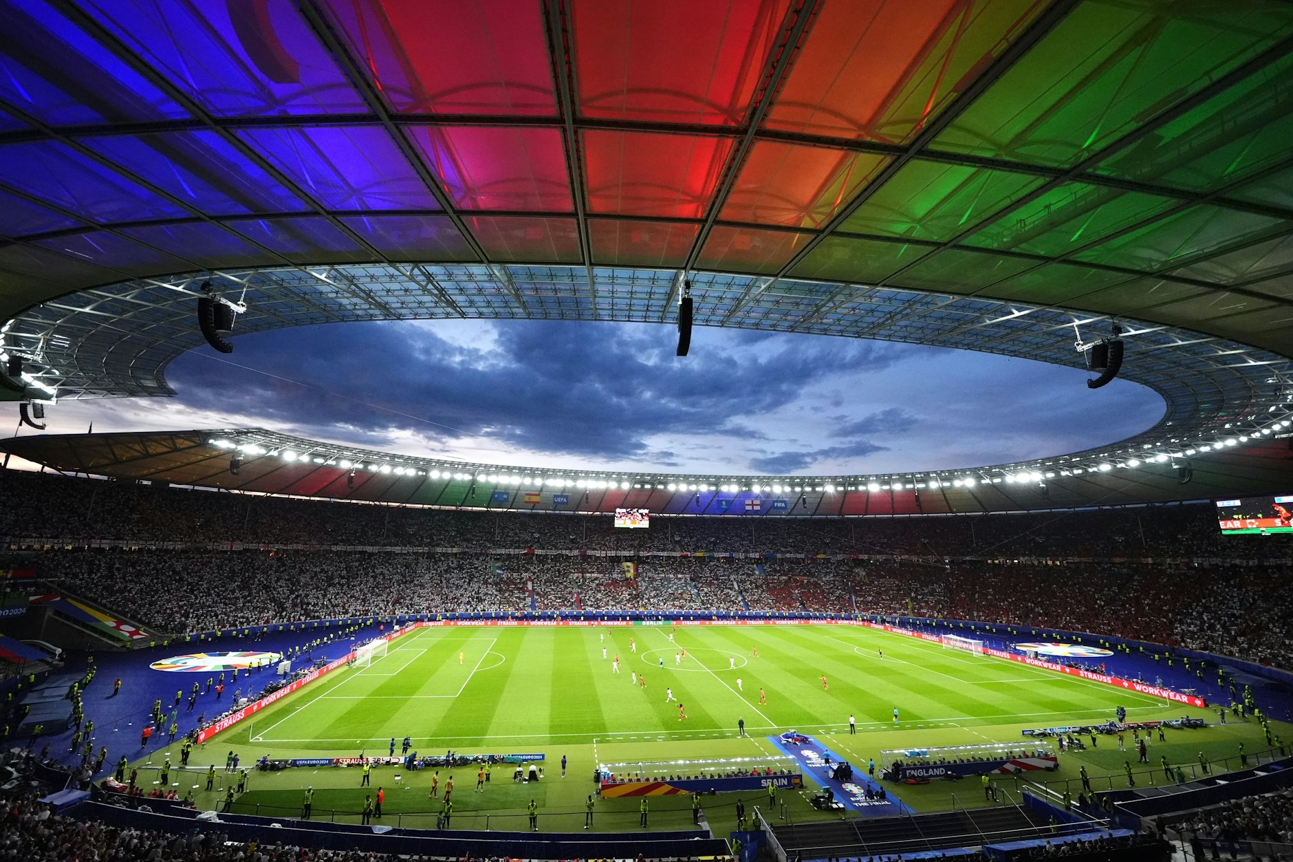Das Olympiastadion Berlin vor dem EM-Finale zwischen Spanien und England.
