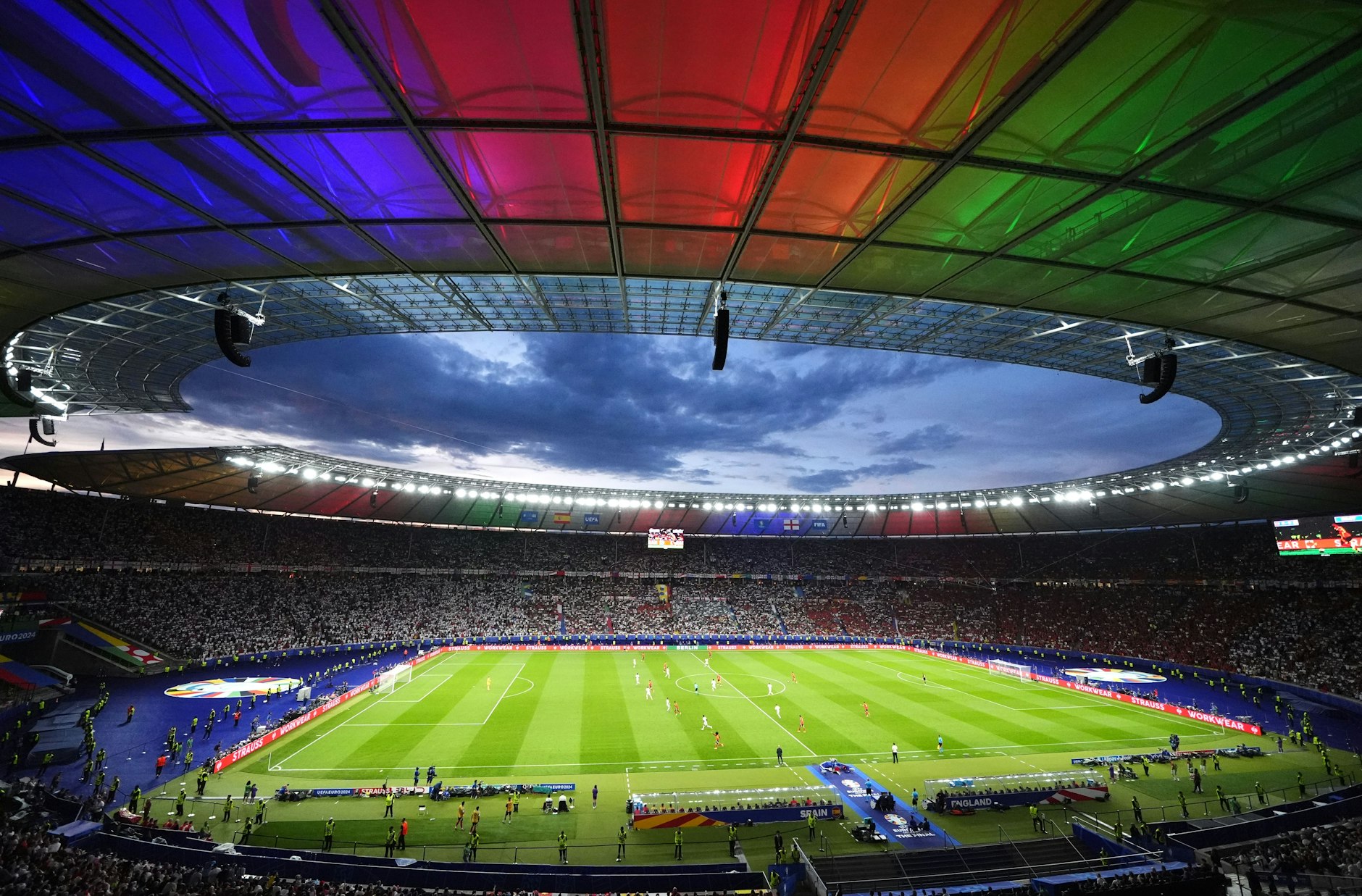 Das Olympiastadion Berlin vor dem EM-Finale zwischen Spanien und England.