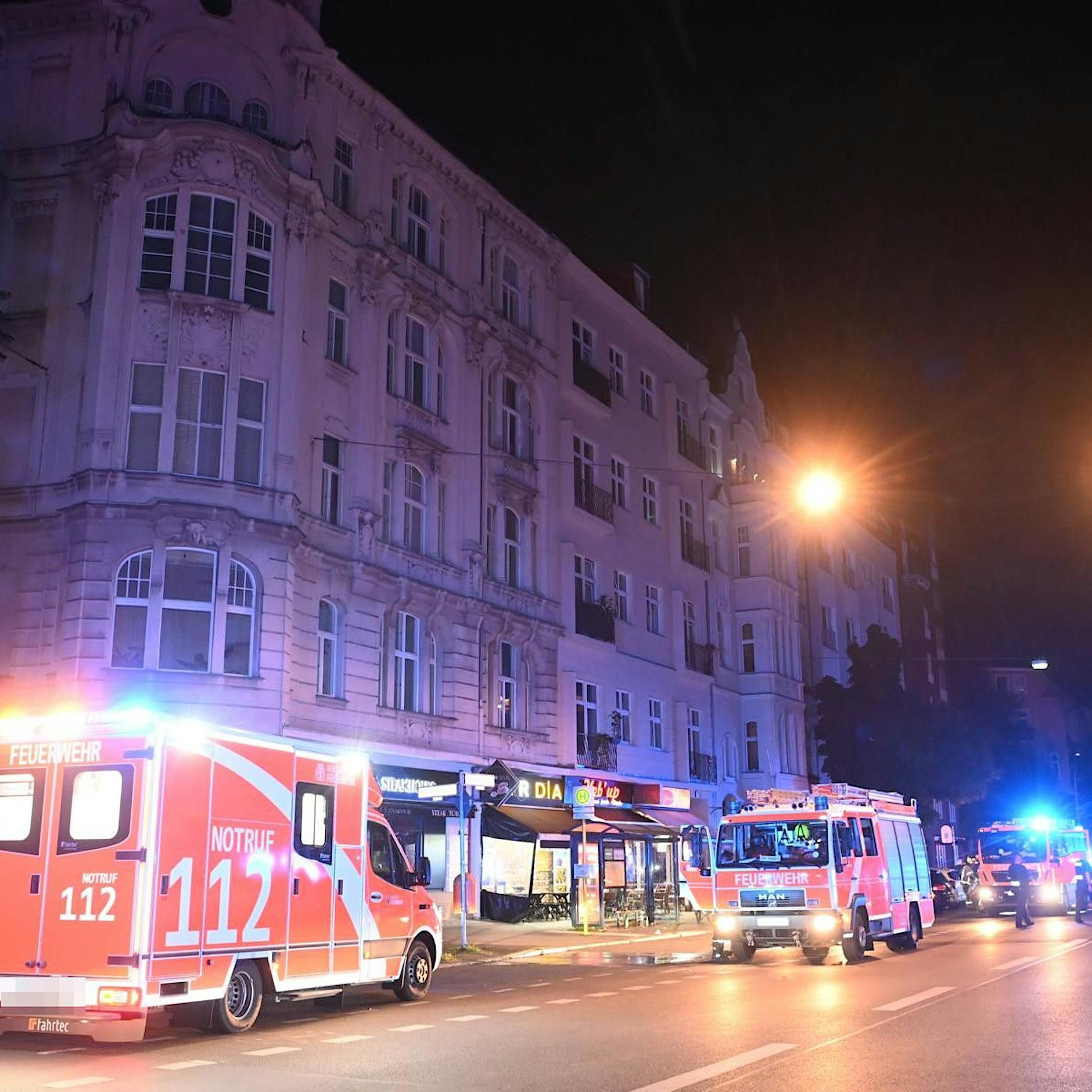 Berlin-Wilmersdorf: Frau stirbt bei Wohnungsbrand in der Ludwigkirchstraße