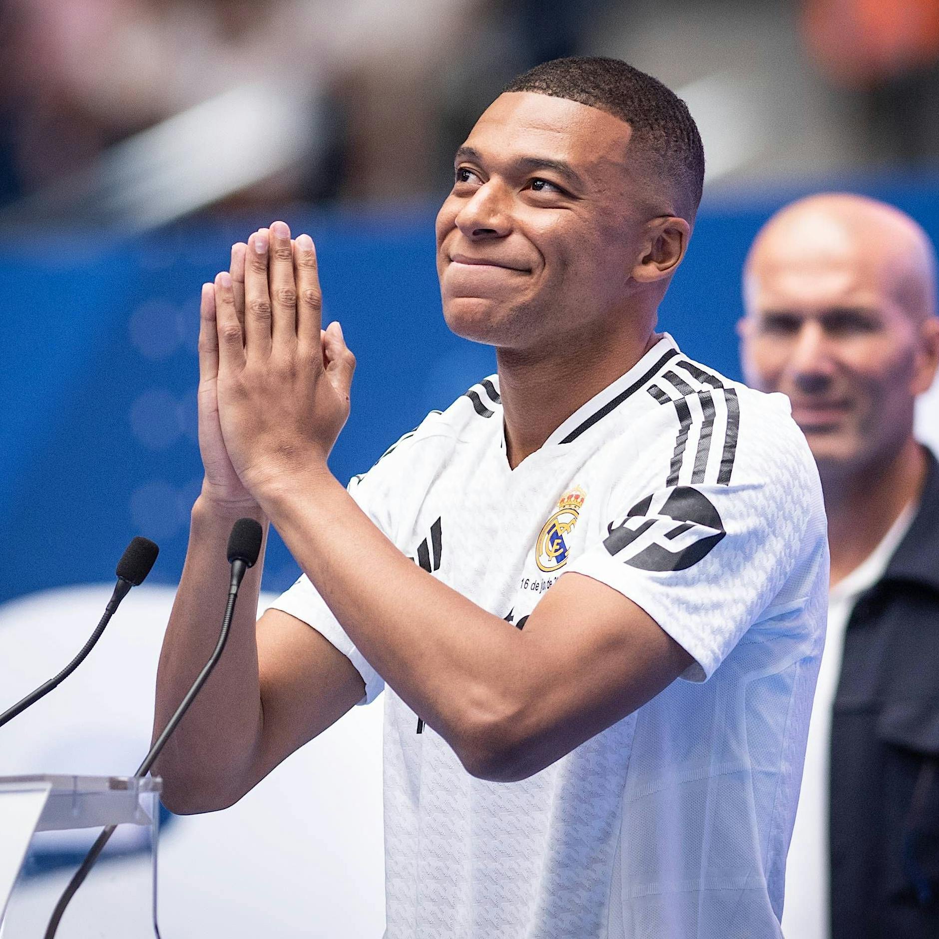 Real Madrid befeuert Hype um Kylian Mbappé mit gewaltigem Empfang