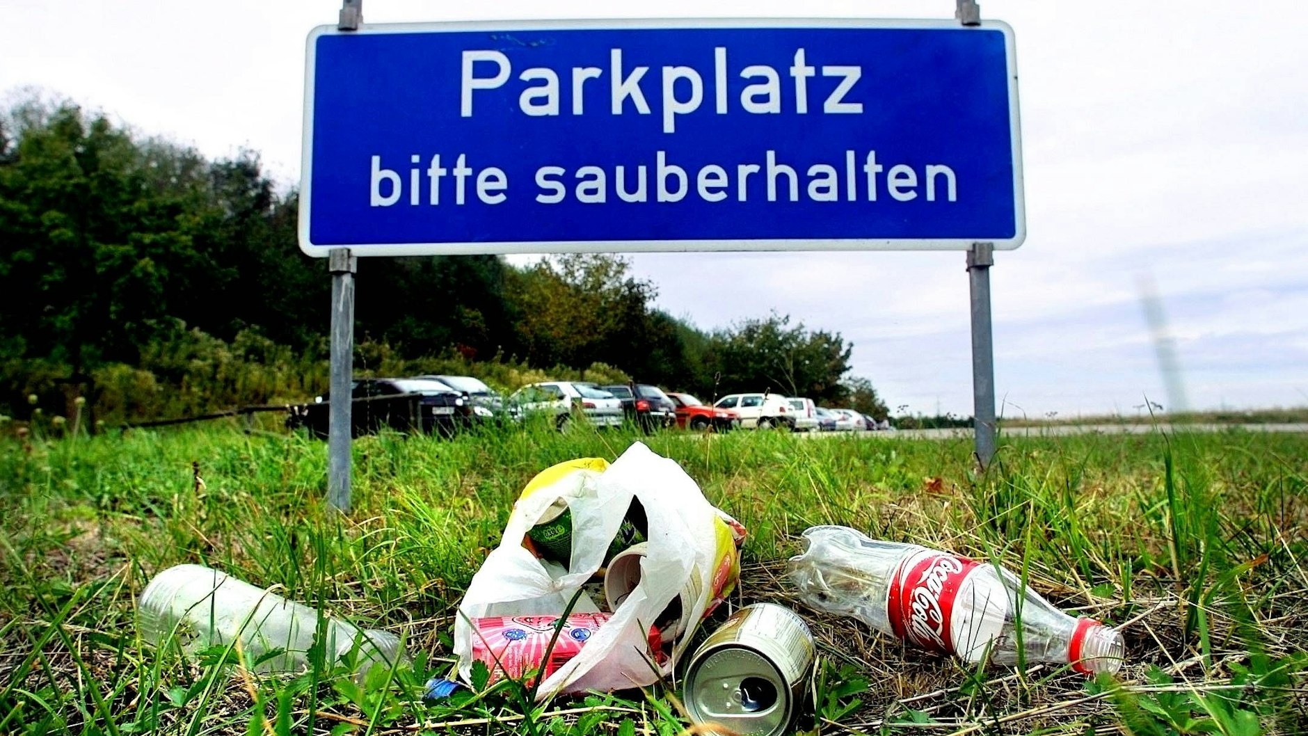 Wer sparen will, bringt sein eigenes Essen für die Pause auf einer Autobahnraststätte oder auf einem Parkplatz mit.&nbsp; &nbsp;