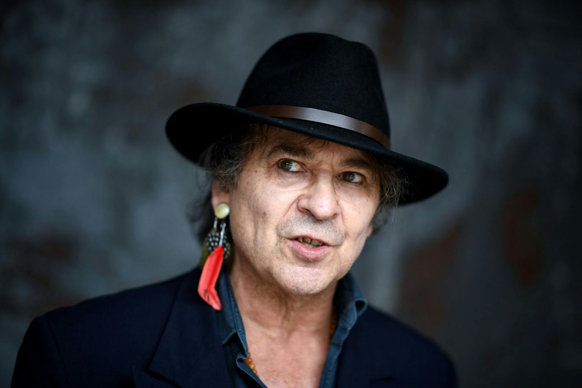 R.P.S. Lanrue, Gitarrist der Rockgruppe Ton Steine Scherben, starb am Sonntag in Berlin. 