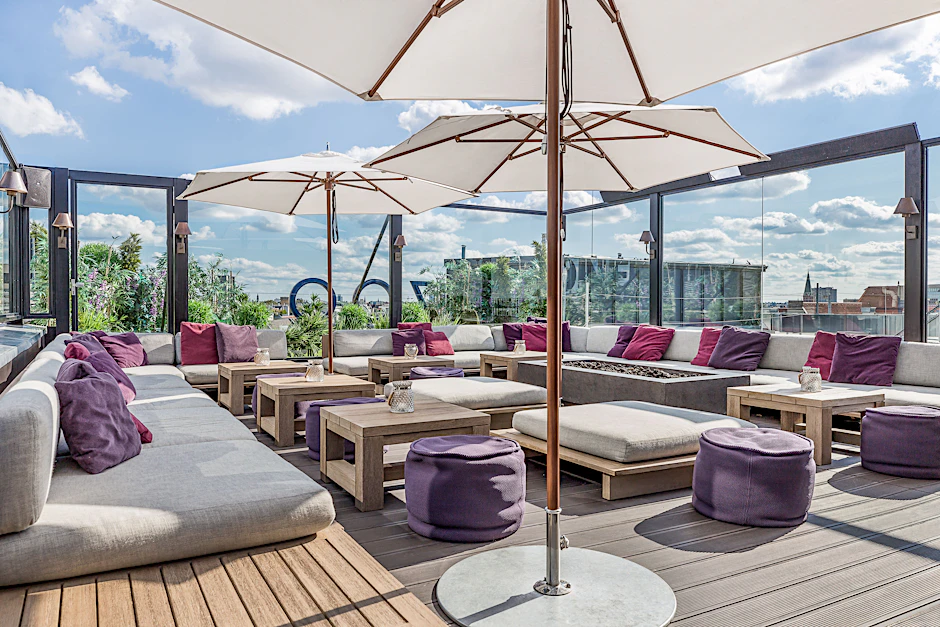 Hier lässt es sich aushalten: das Grace Rooftop auf dem Hotel Zoo Berlin