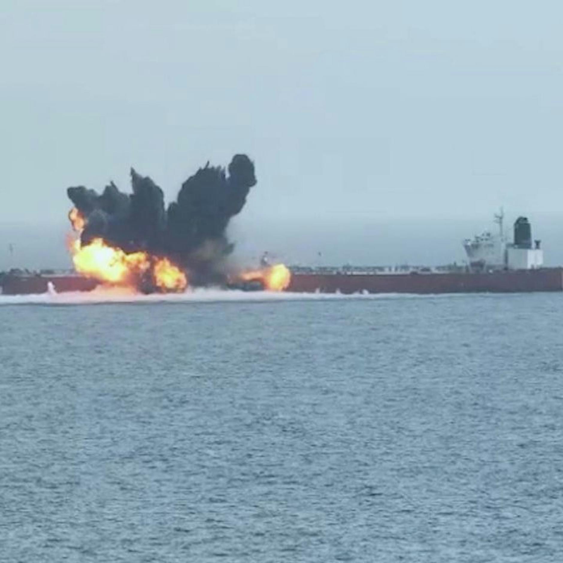 Image - Huthi-Angriff auf Tanker: NGO meldet 220 Kilometer langen Ölteppich vor Jemen