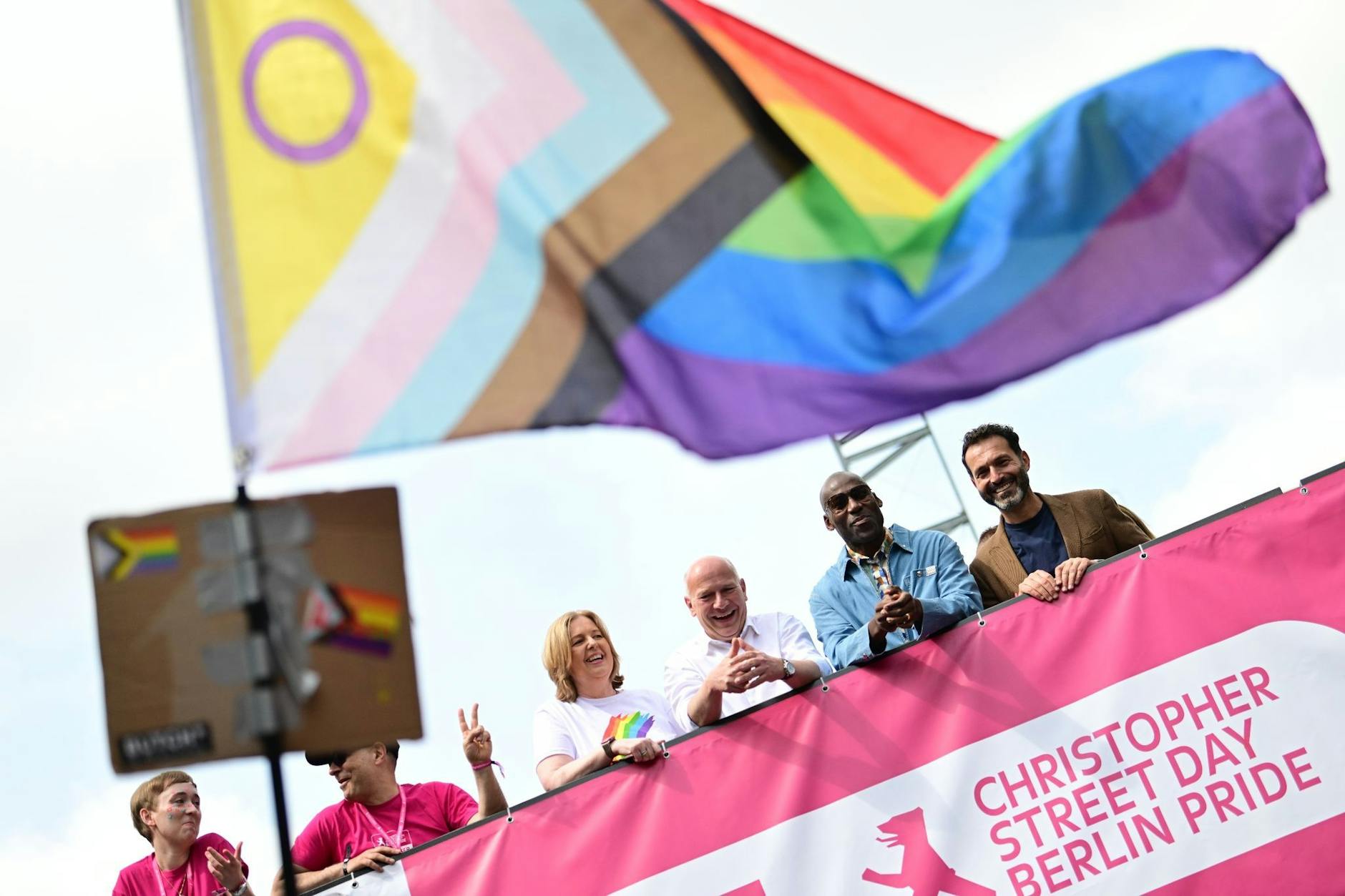 Berlins Regierender Bürgermeister Kai Wegner möchte auch in diesem Jahr am CSD teilnehmen.