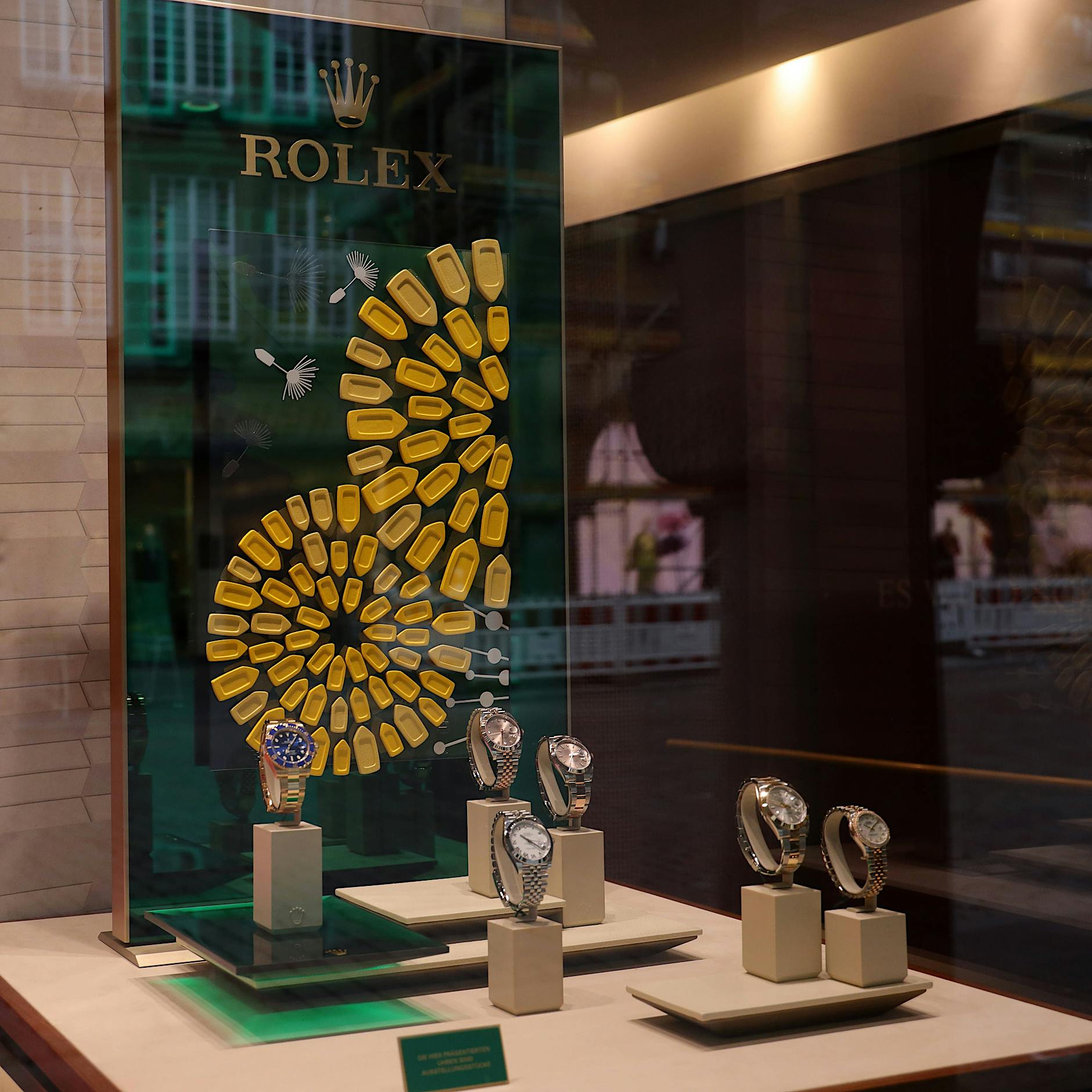 Luxuschronometer: Wie eine ostdeutsche Uhrenwerkstatt Imitate und Diebesgut entlarvt