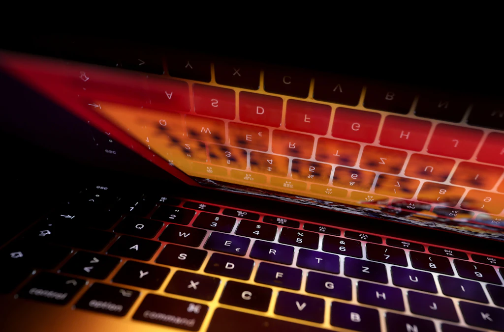 Weltweite IT-Panne: Feuerwehr Berlin warnt vor betrügerischen Mails
