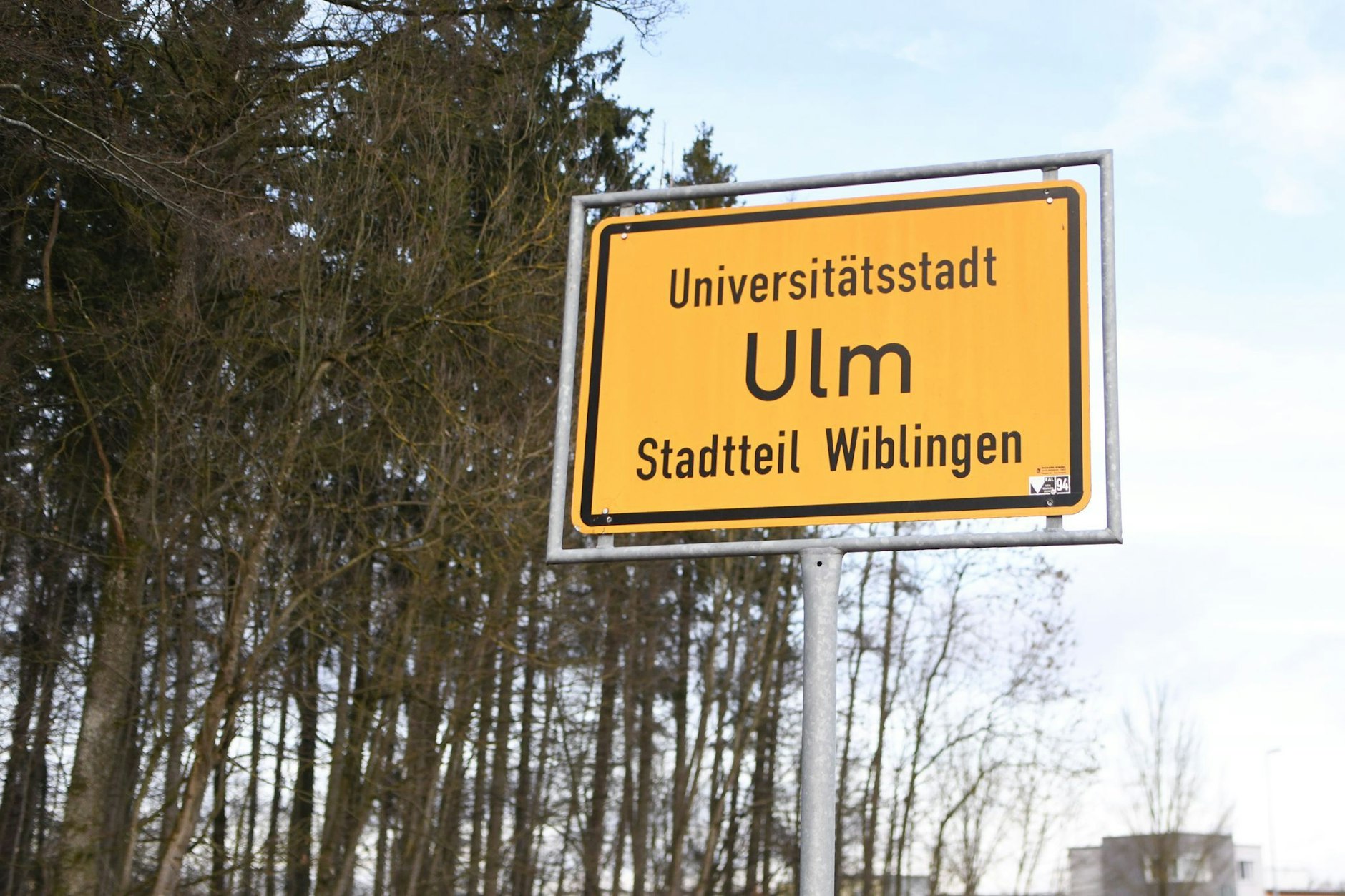 Im Ulmer Stadtteil Wiblingen hat ein  15-Jähriger seine gleichaltrige Freundin mutmaßlich erwürgt. 