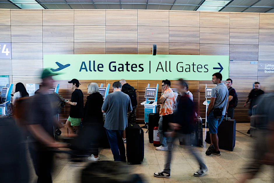 Ausgerechnet zum Ferienstart in Berlin führen technische Probleme zu weitreichenden Einschränkungen am Hauptstadtflughafen BER.&nbsp;