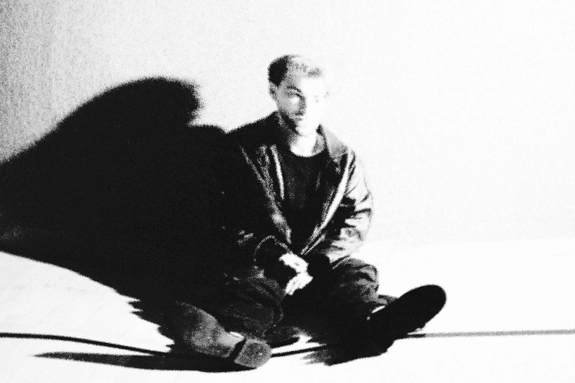 Mysteriös: Der Sänger Elias hatte mal eine Karriere unter einem anderen Namen