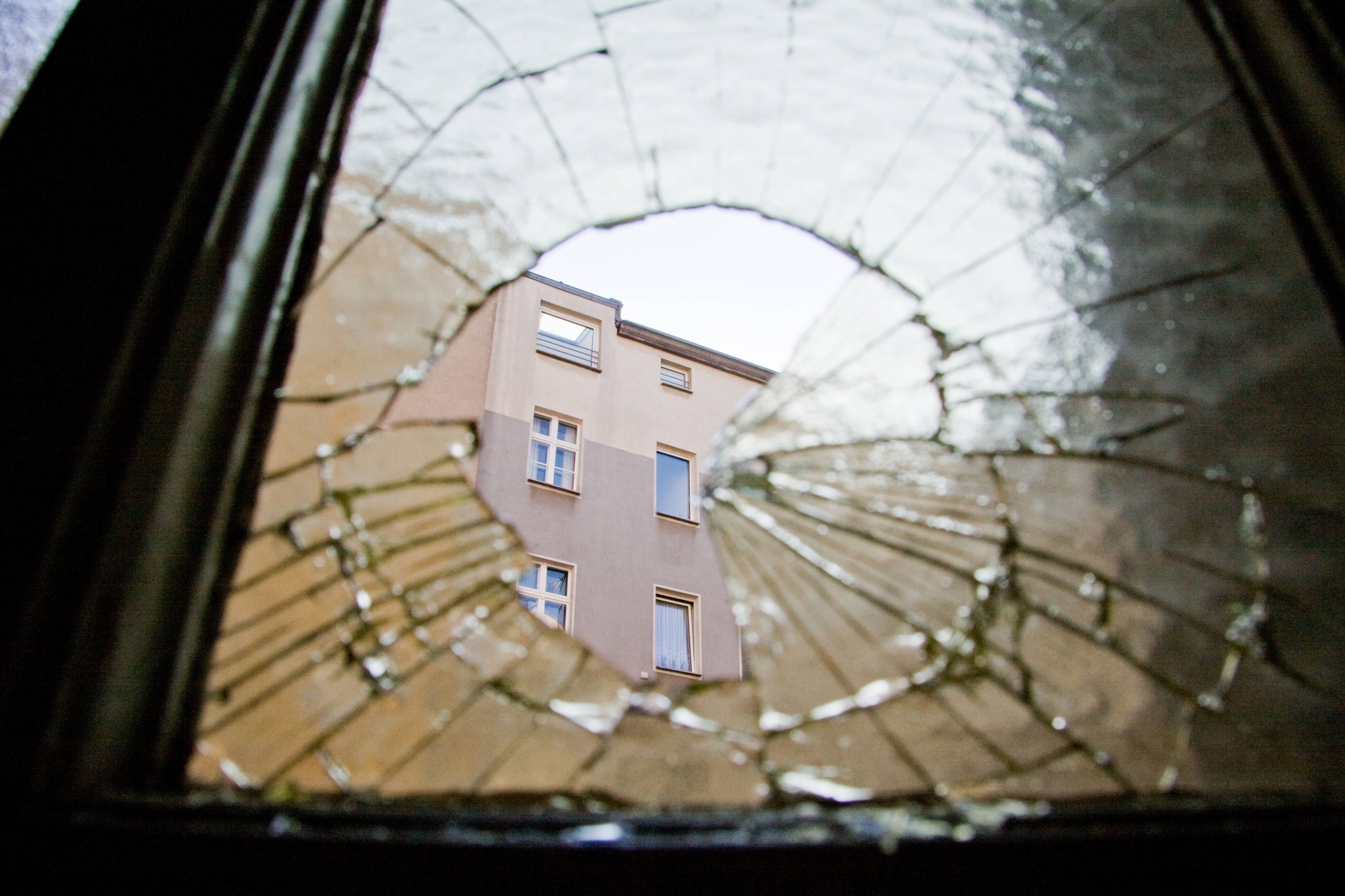 Experten warnen: Vorsicht, dieser Hitze-Trick lässt Fenster platzen!