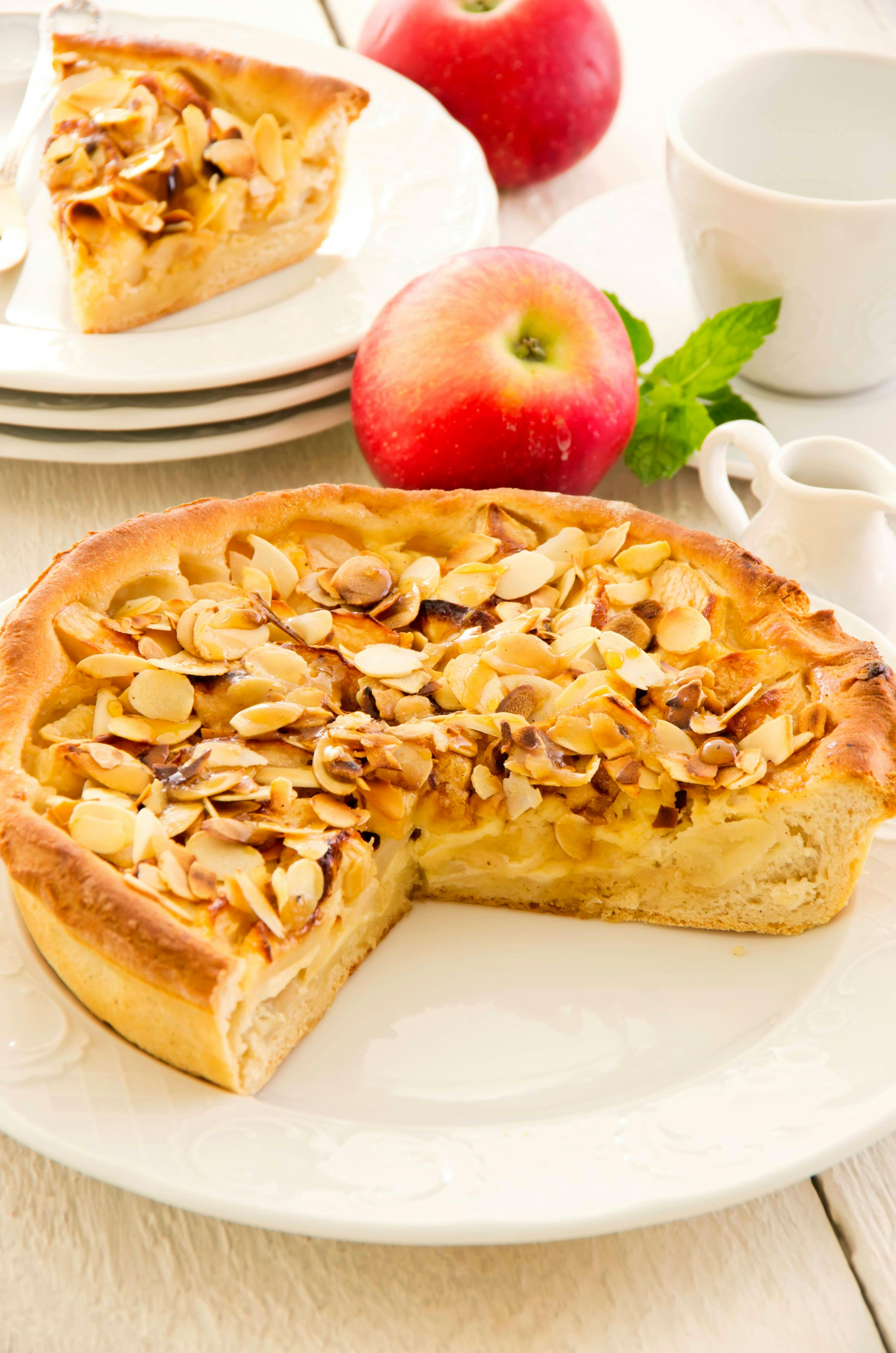 Rezept für Apfelkuchen mit Pudding und Crème fraîche: Sooo cremig! Rezept für Apfelkuchen mit Pudding und Crème fraîche: Sooo cremig!