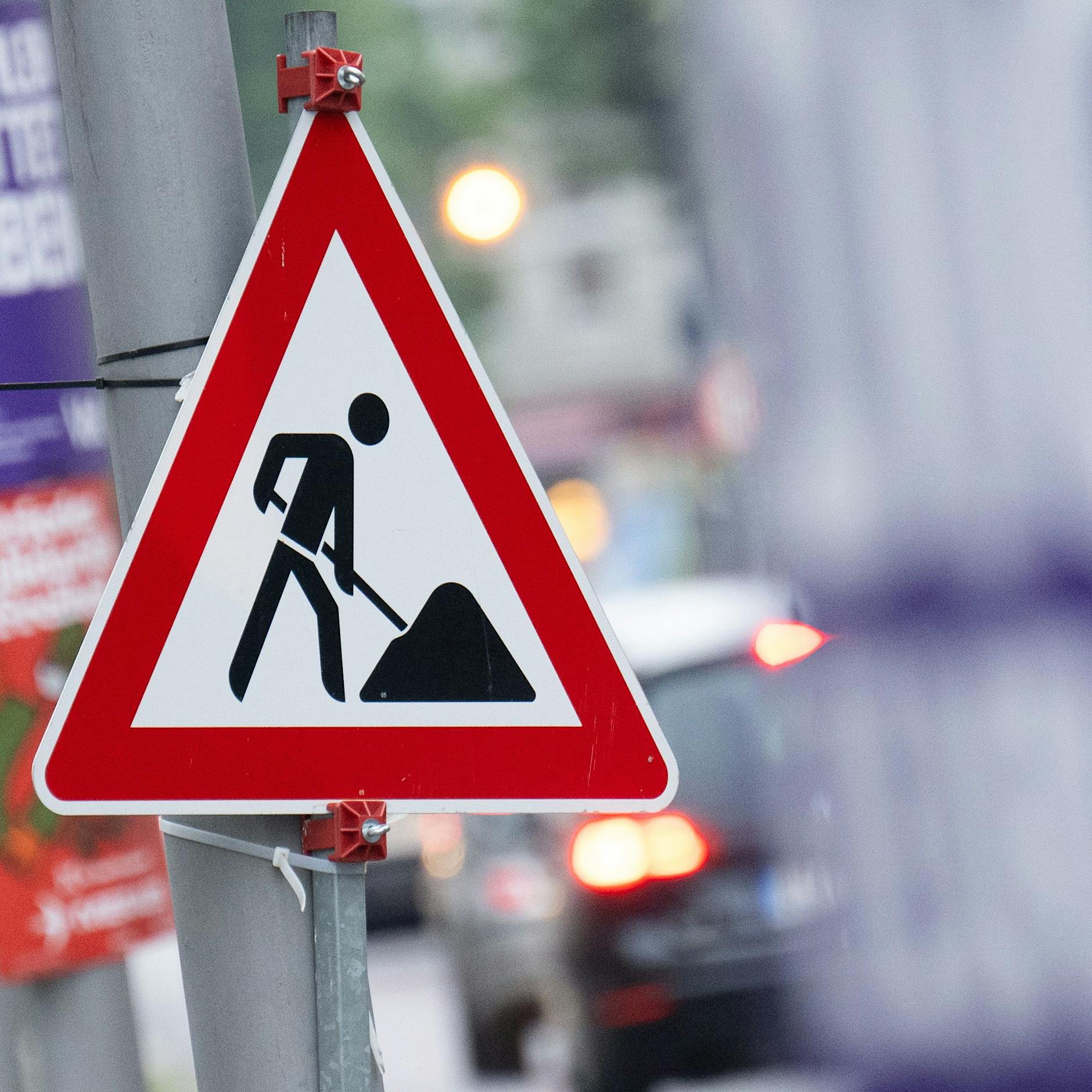 Vorsicht, Stau-Horror ab Montag: Diese neuen Baustellen kosten Nerven