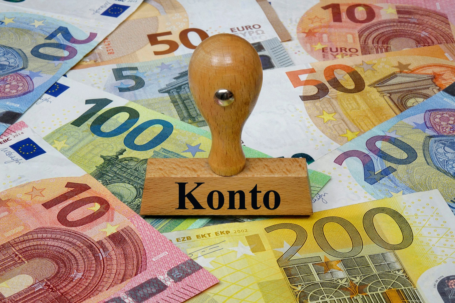 Bei Hertha BSC floss nach dem Einstieg von Investor Lars Windhorst viel Geld. Da verdienten die Spielerberater kräftig an den blau-weißen Millionen.