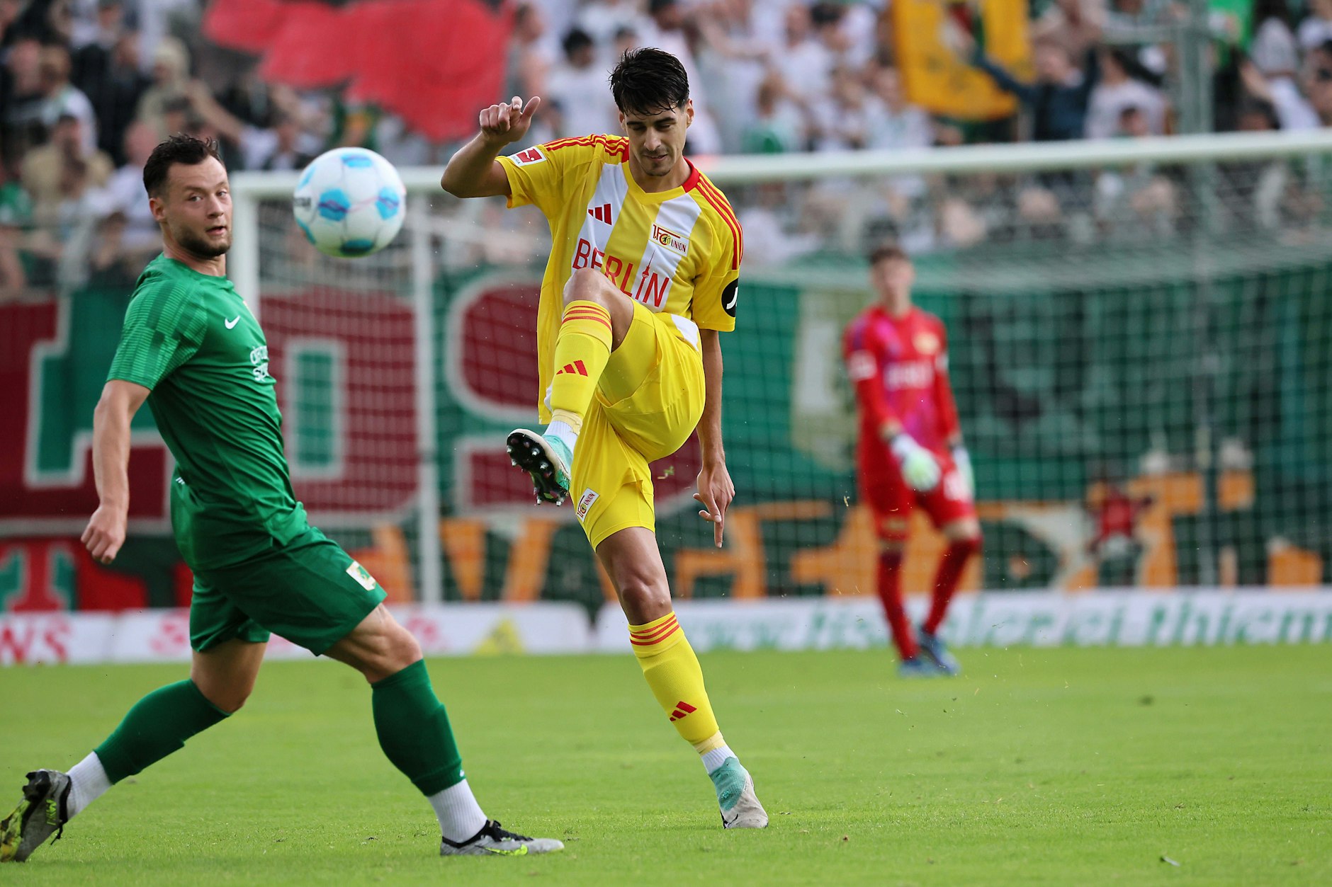 Unions Innenverteidiger Diogo Leite ist heiß begehrt in Europa. Mit seinen Pässen kann der Portugiese das Angriffsspiel präzise einleiten.