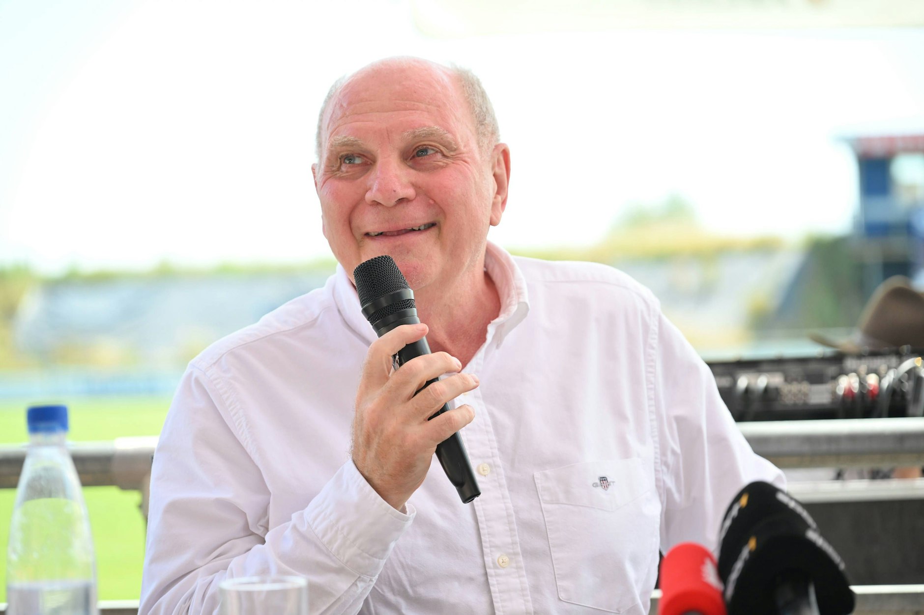 Uli Hoeneß beim 75-jährigen Vereinsjubiläum des SV Seligenporten