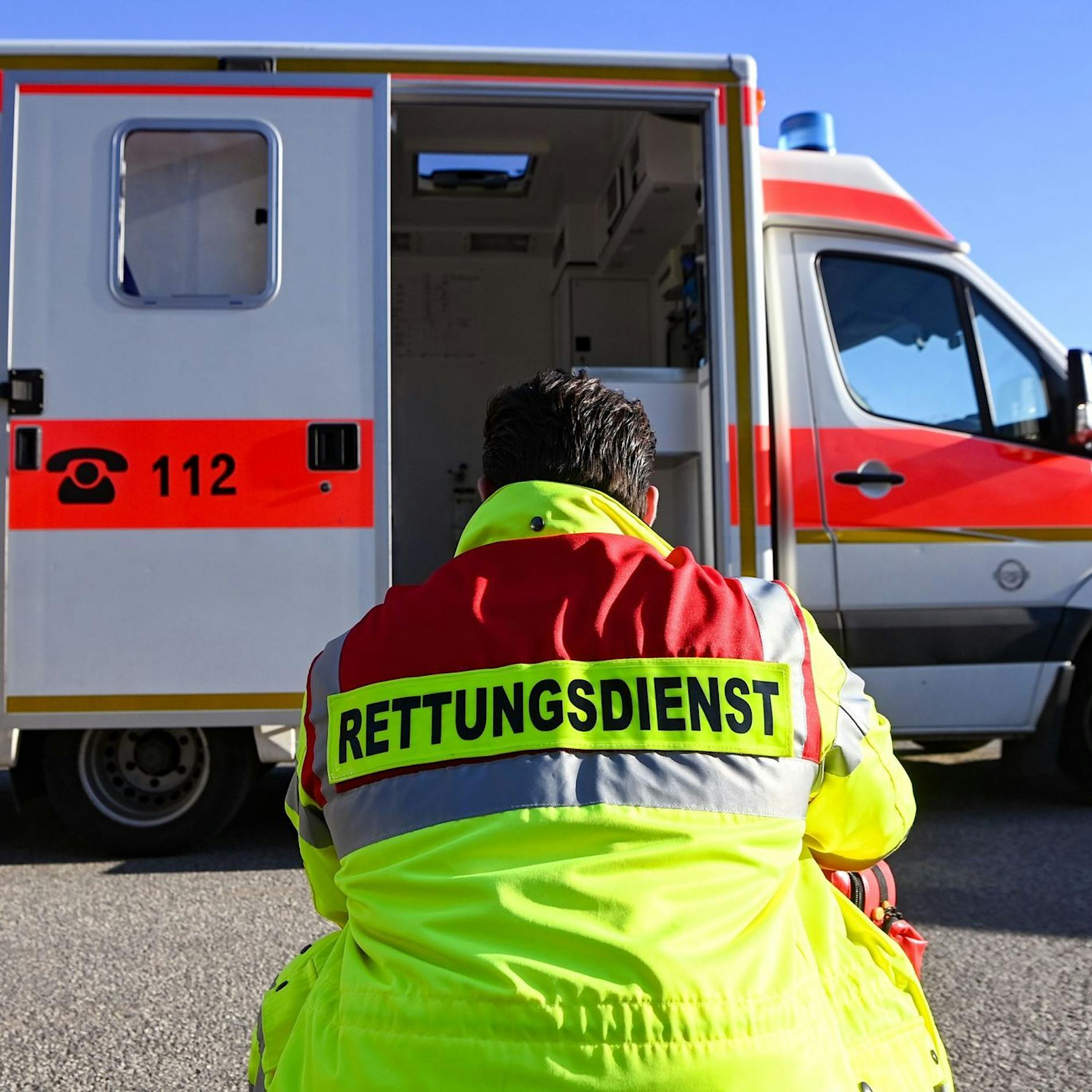 Rettungsdienste in Not: Pleite, krank gespart und vor dem Kollaps