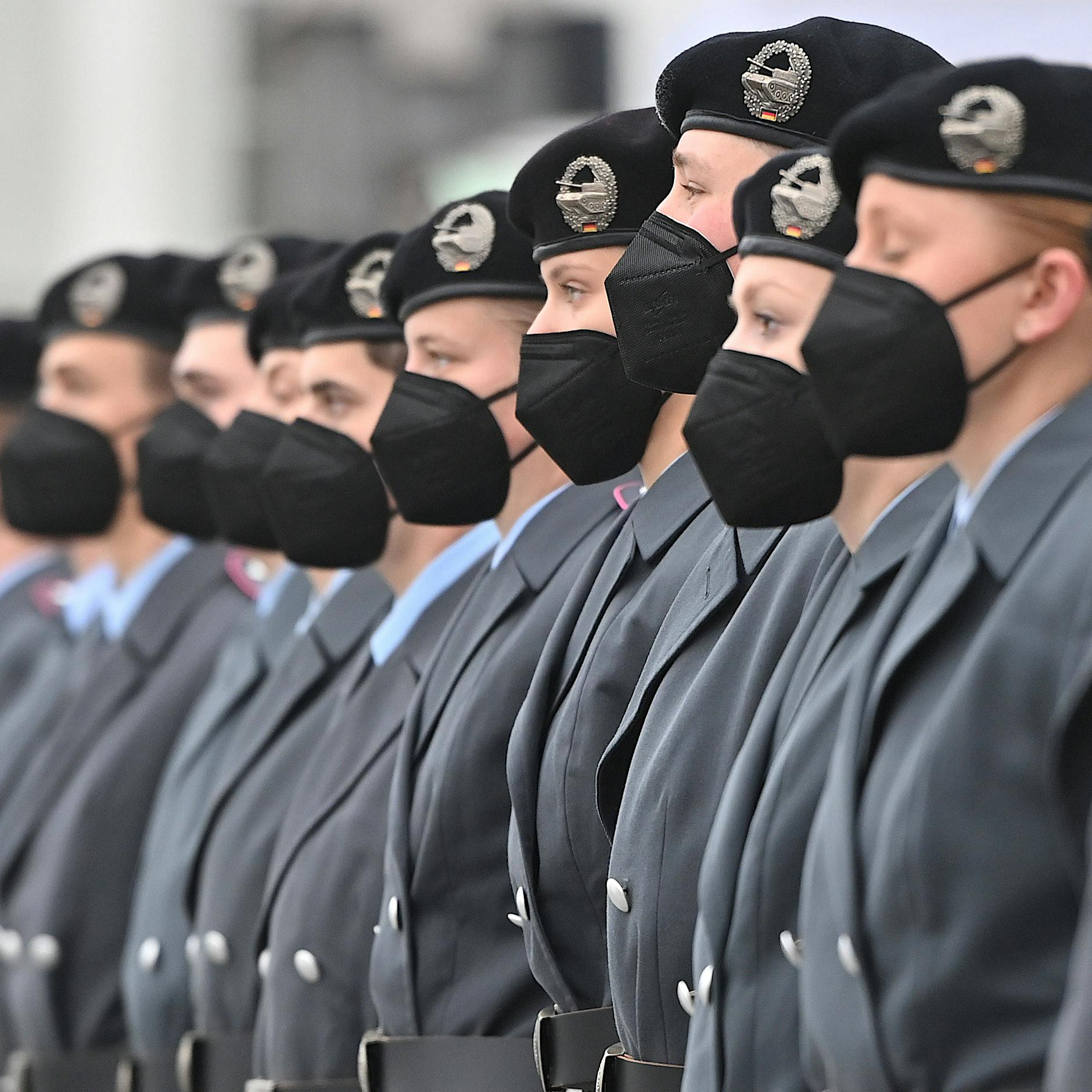 Nach Corona-Impfpflicht bei Bundeswehr: Ungeimpfter Soldat tritt Gefängnis-Strafe an