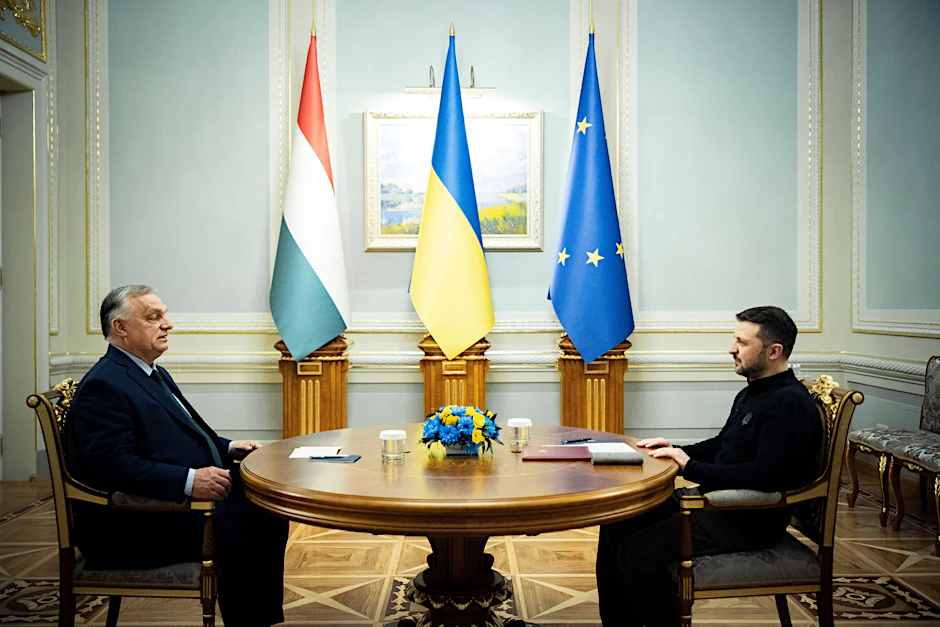 Die ukrainische Antwort auf Orbáns Weltreise? Kiew stoppt den Öl-Transit durch die Druschba-Pipeline. In Budapest wachsen derweil die Sorgen vor Engpässen.