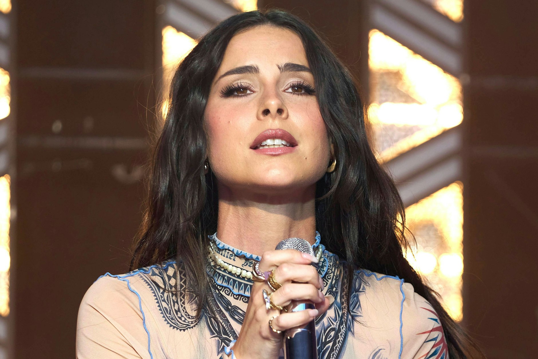 Lena Meyer-Landrut bei einem Auftritt im Juli 2024 in Wolfsburg