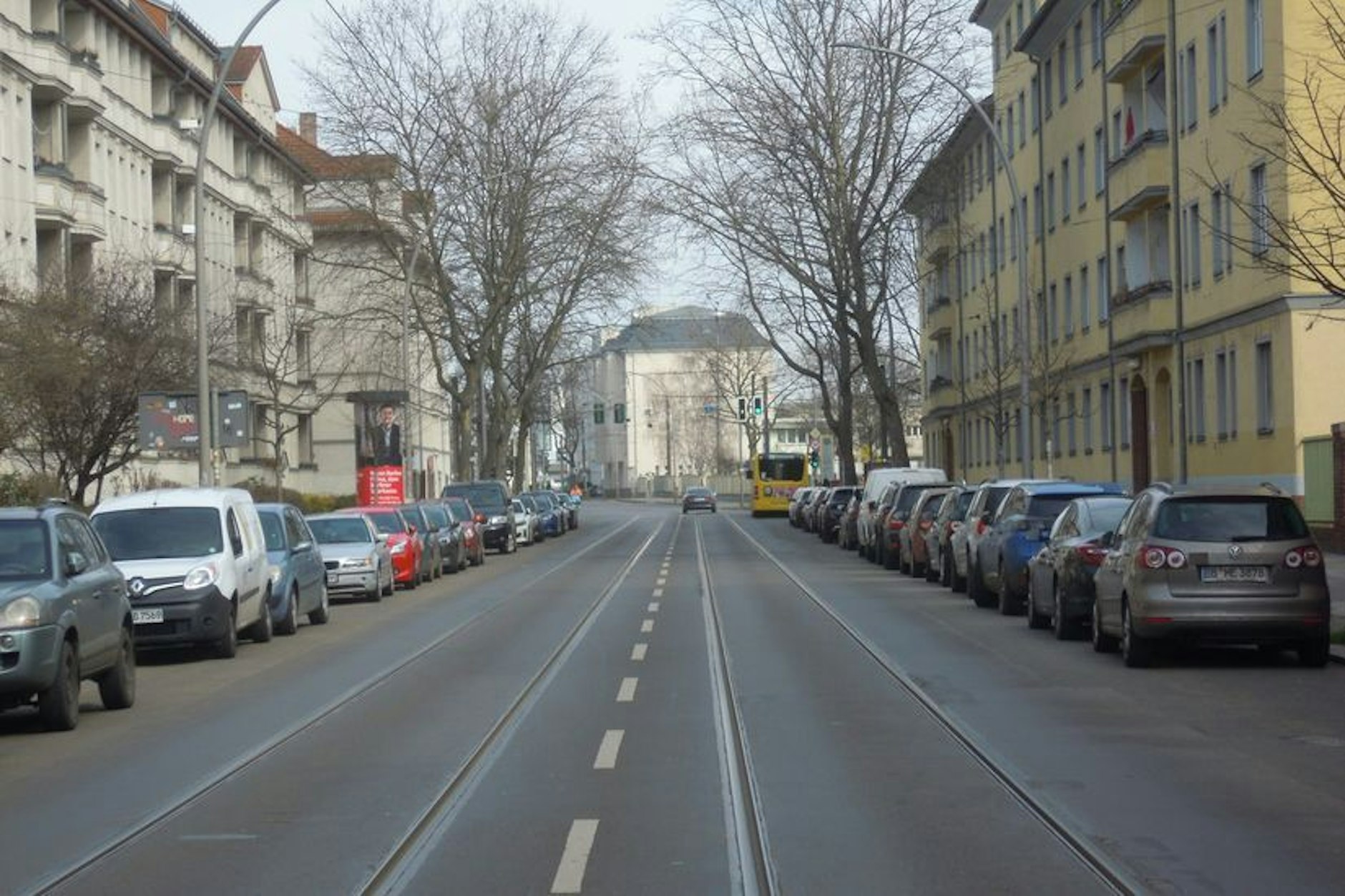 Ein neuer Radweg soll die Nord-Süd-Verbindung zwischen Landsberger Allee und Frankfurter Allee für Radfahrer sicherer machen. 