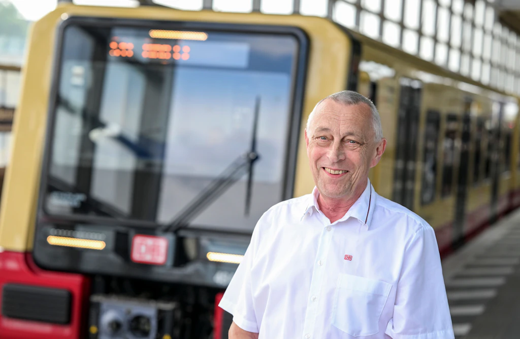 Lokführer Klaus Rühmann: Ex-DDR-Monteur ist ein echter S-Bahn-Star