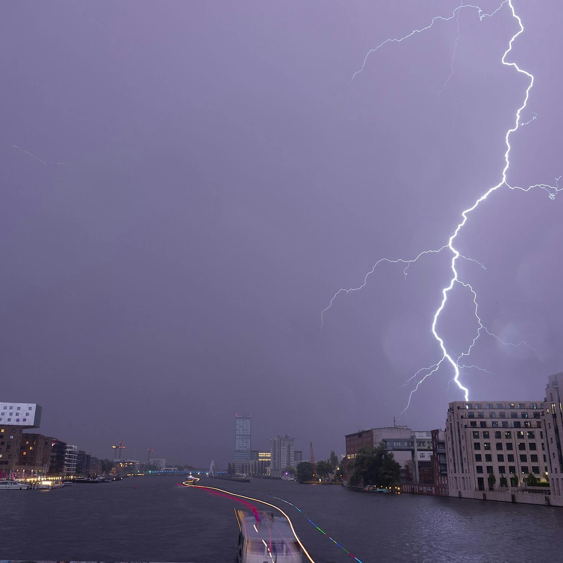 Wetter in Berlin aktuell: Gewitter heute Nachmittag