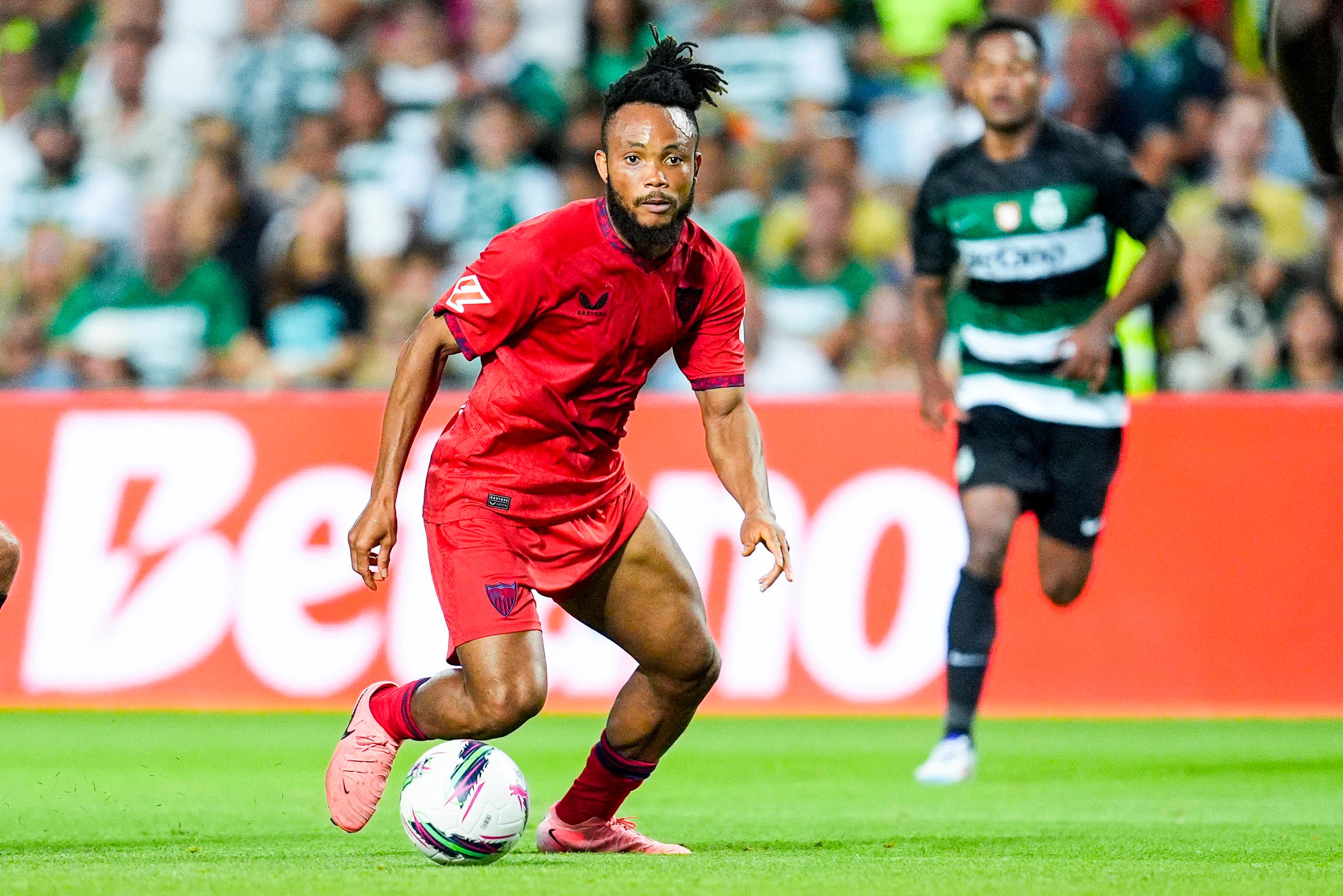 Hertha BSC: Wieder vereint! So lotste Lukebakio Kumpel Ejuke zum FC Sevilla