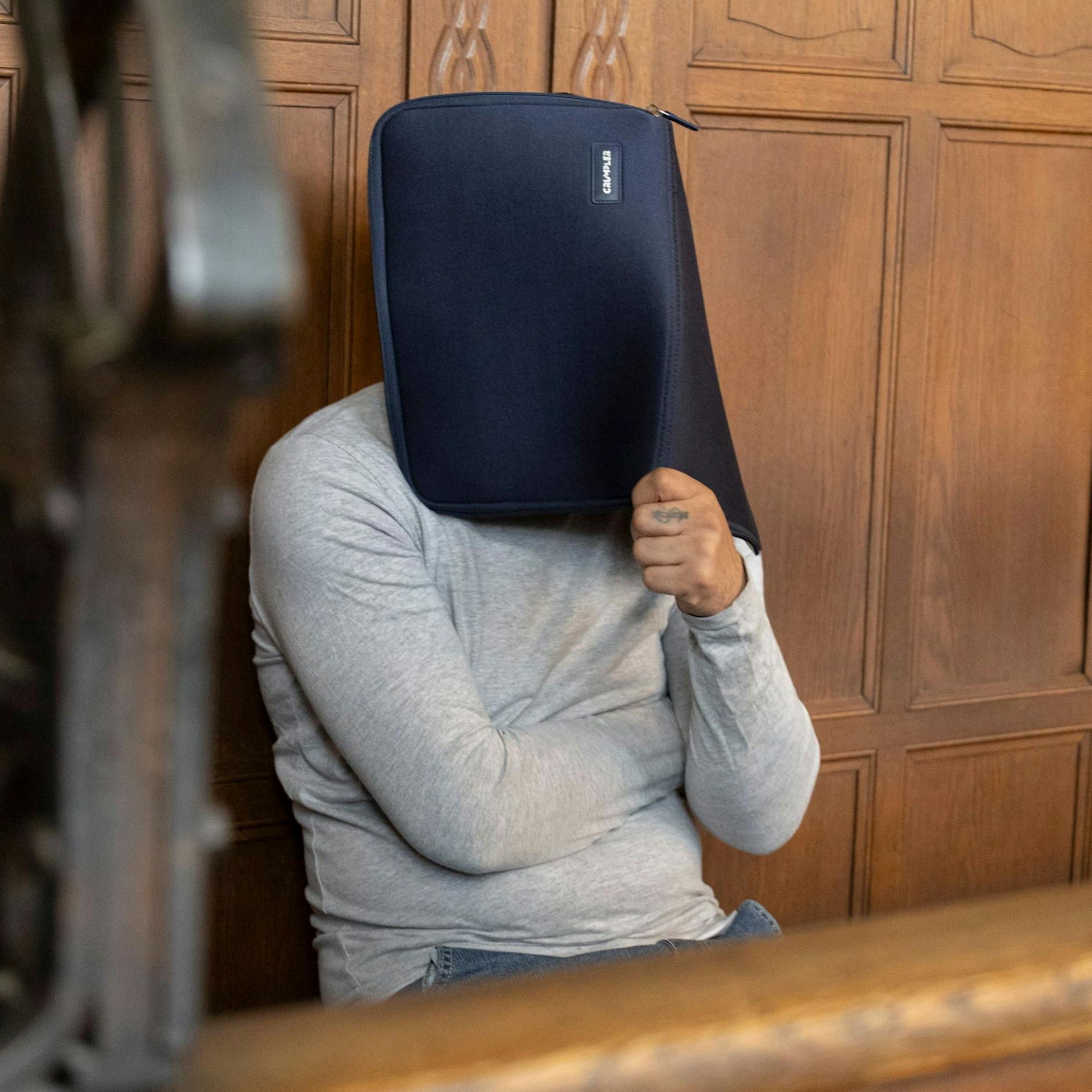 Erst abgeschoben, dann zurück und jetzt Serien-Dieb