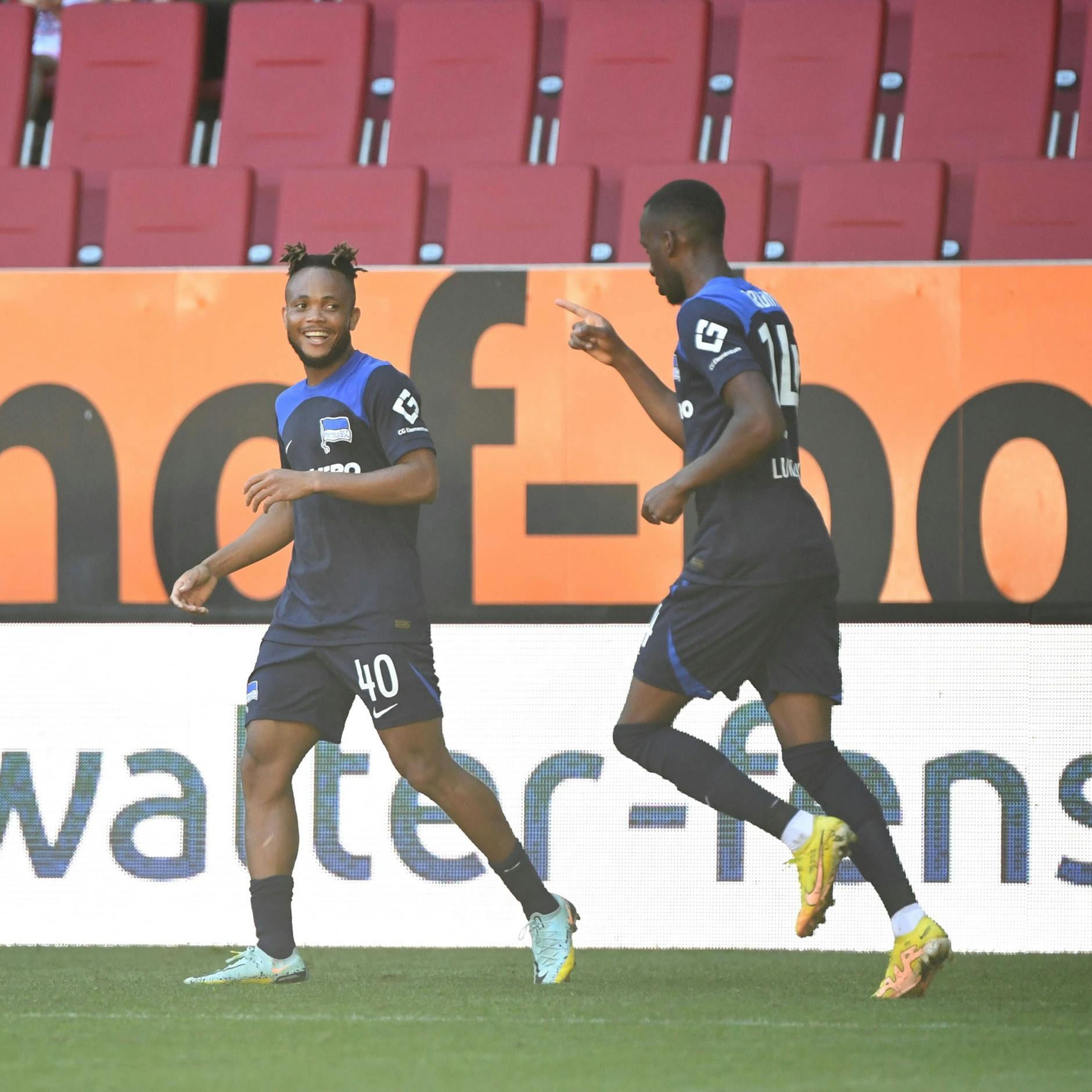 Chidera Ejuke und Dodi Lukebakio verstanden sich bei Hertha BSC prächtig.