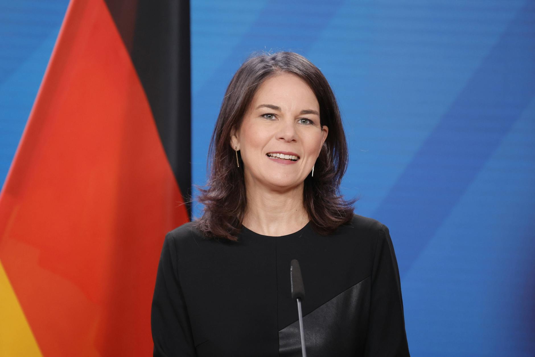 Annalena Baerbock: Im Wahlkampf 2021 forderte sie die „sofortige Freilassung“ Assanges, als Außenministerin hielt sie sich zum Thema bedeckt.