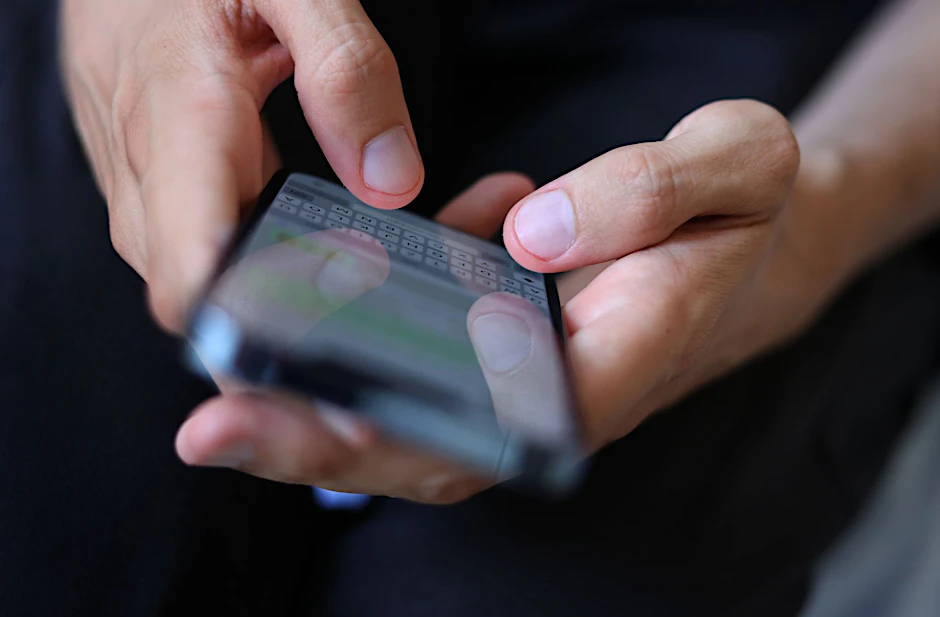 Verbraucherschützer warnen vor Jobangeboten über WhatsApp und Co.