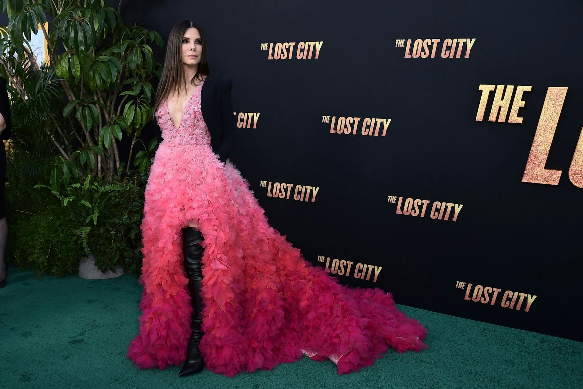 Sandra Bullock bei der&nbsp; Premiere ihres Films „The Lost City“ in Los Angeles: Die Schauspielerin wird heute 60 Jahre alt.