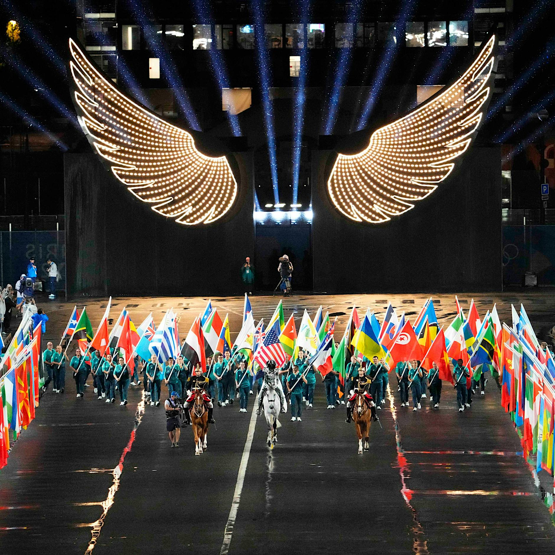 Olympia 2024: Fulminante Eröffnungsfeier in Paris – eine Stadt setzt Maßstäbe