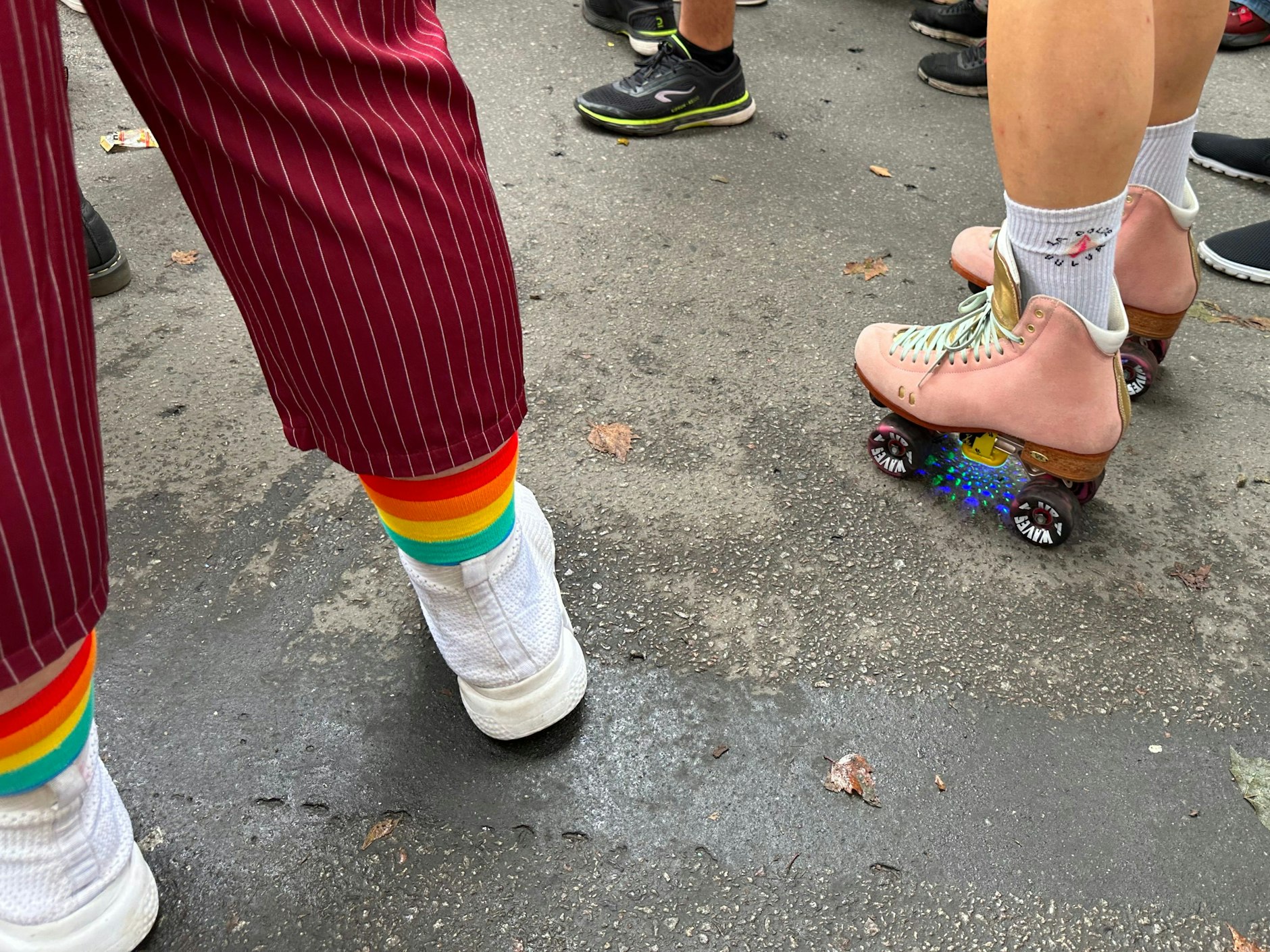Pride an der Socke, Disco am Fuß